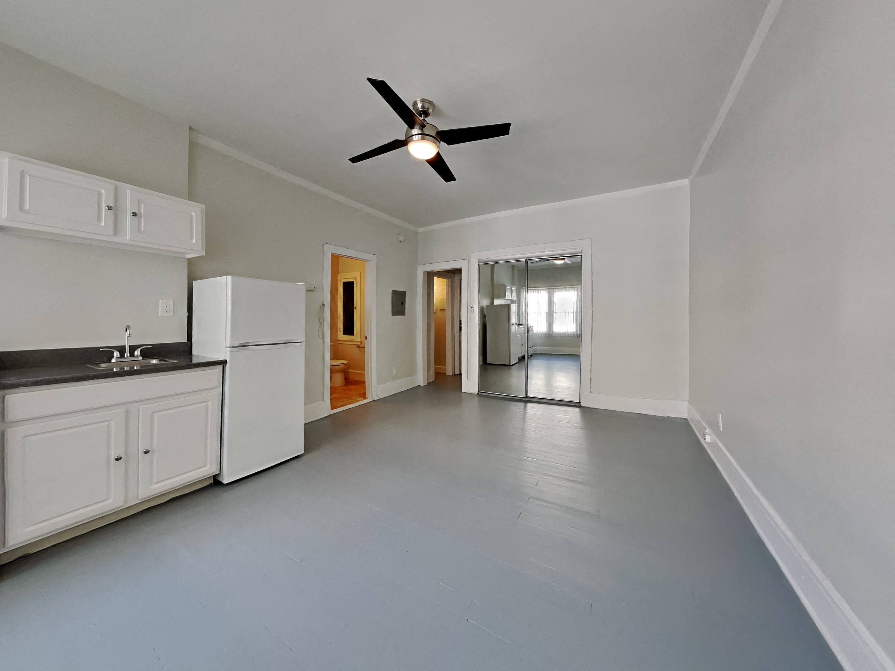 Gallery Photo 10