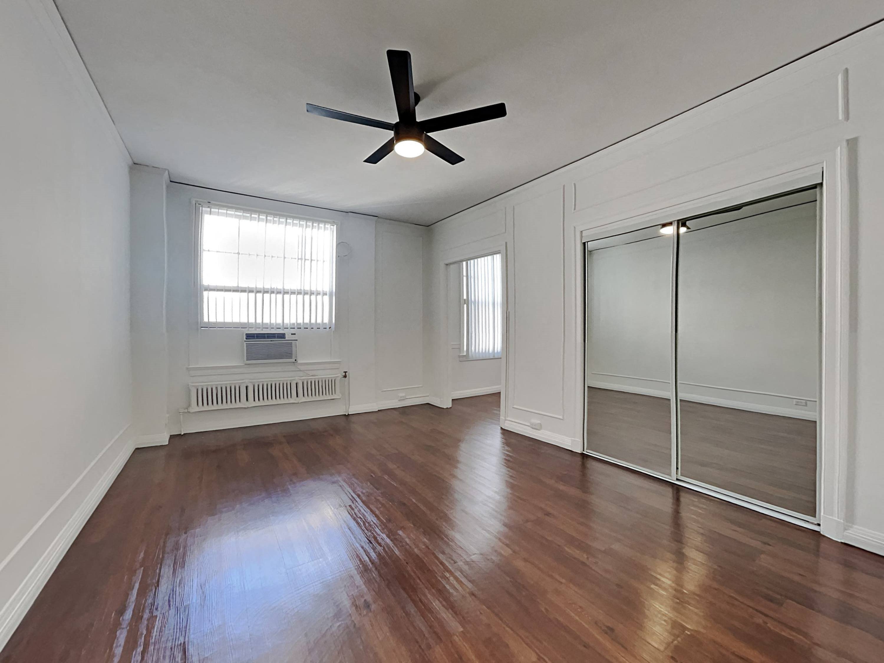 Gallery Photo 17