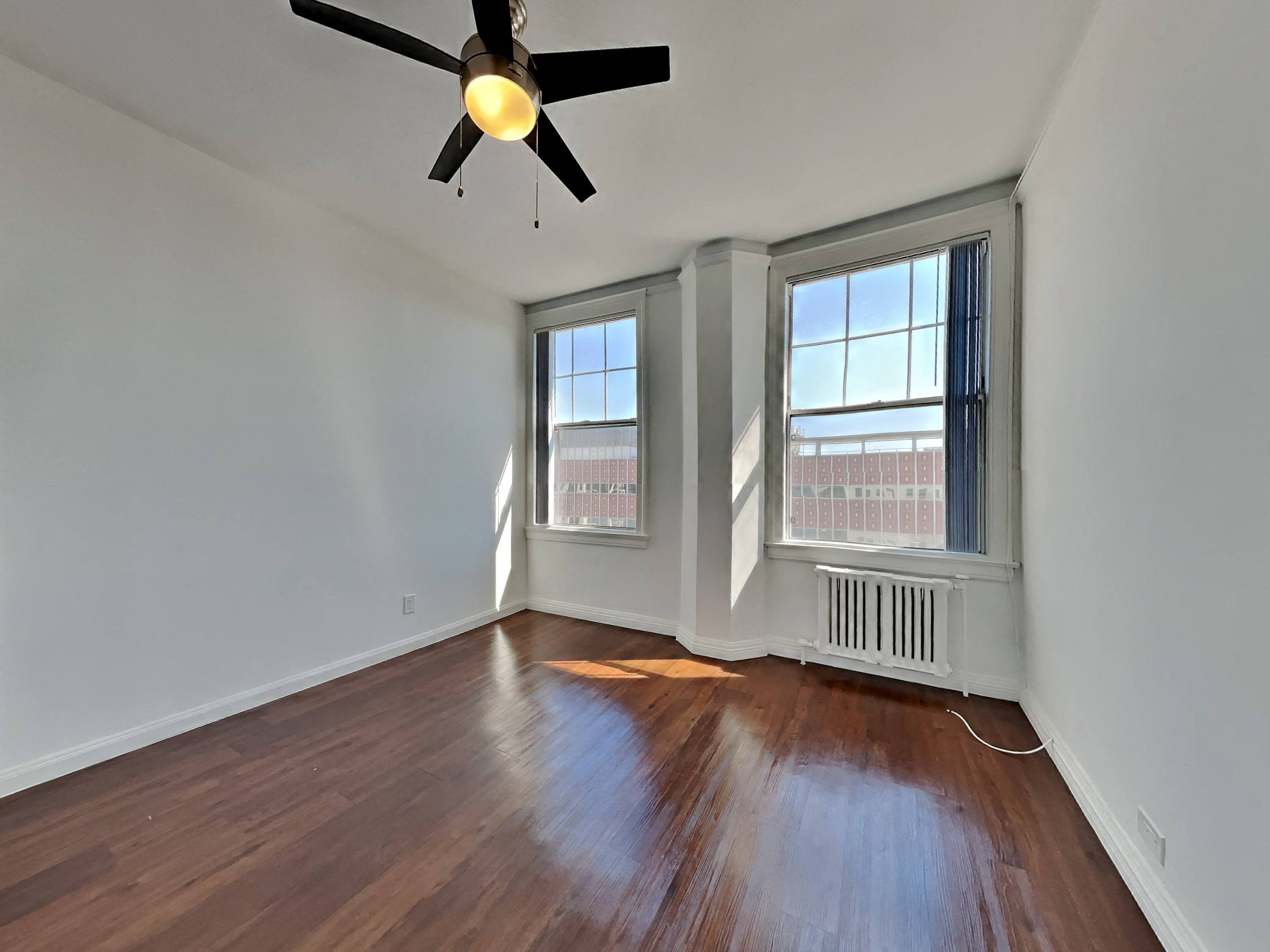 Gallery Photo 10