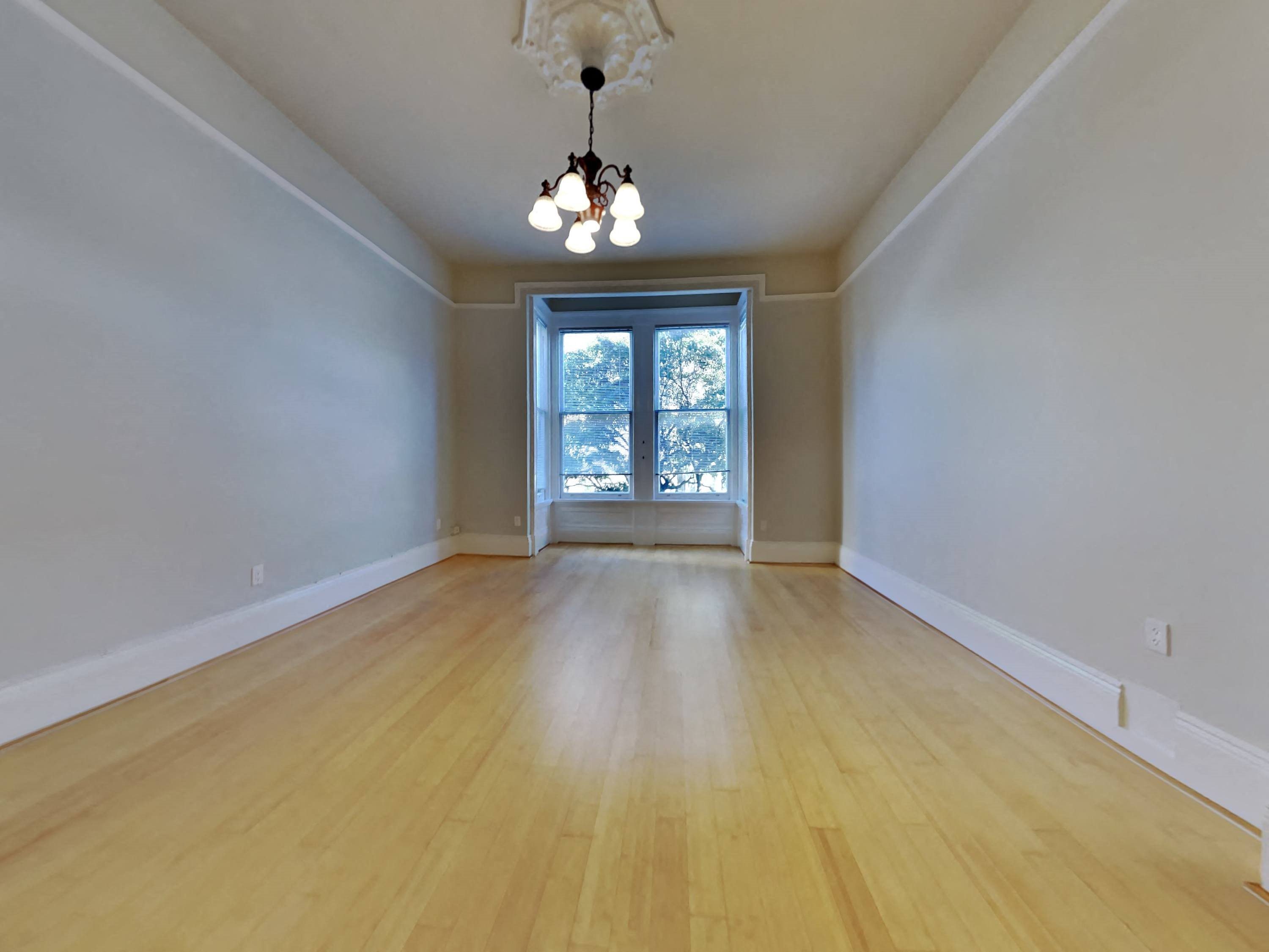 Gallery Photo 0