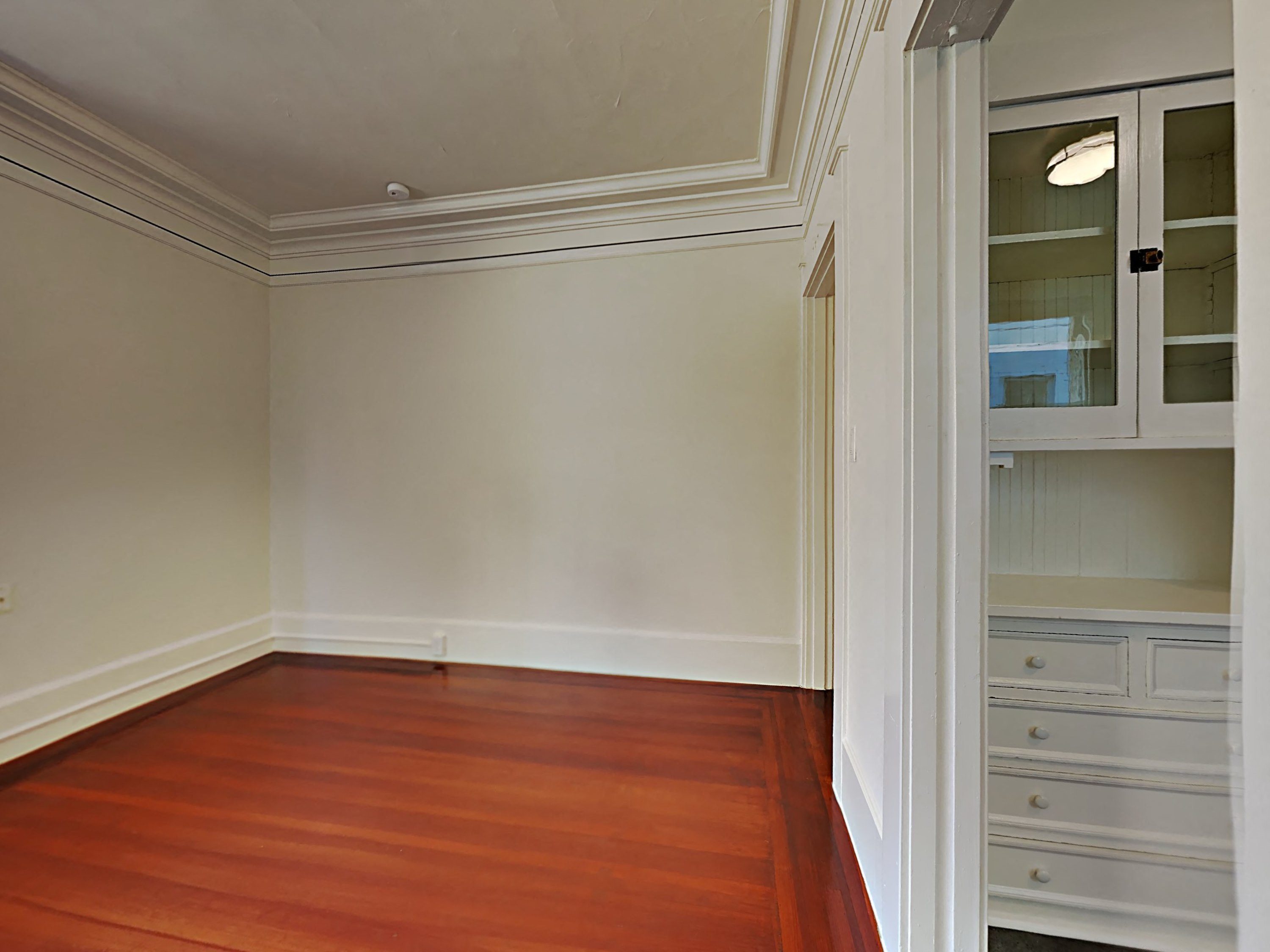 Gallery Photo 7