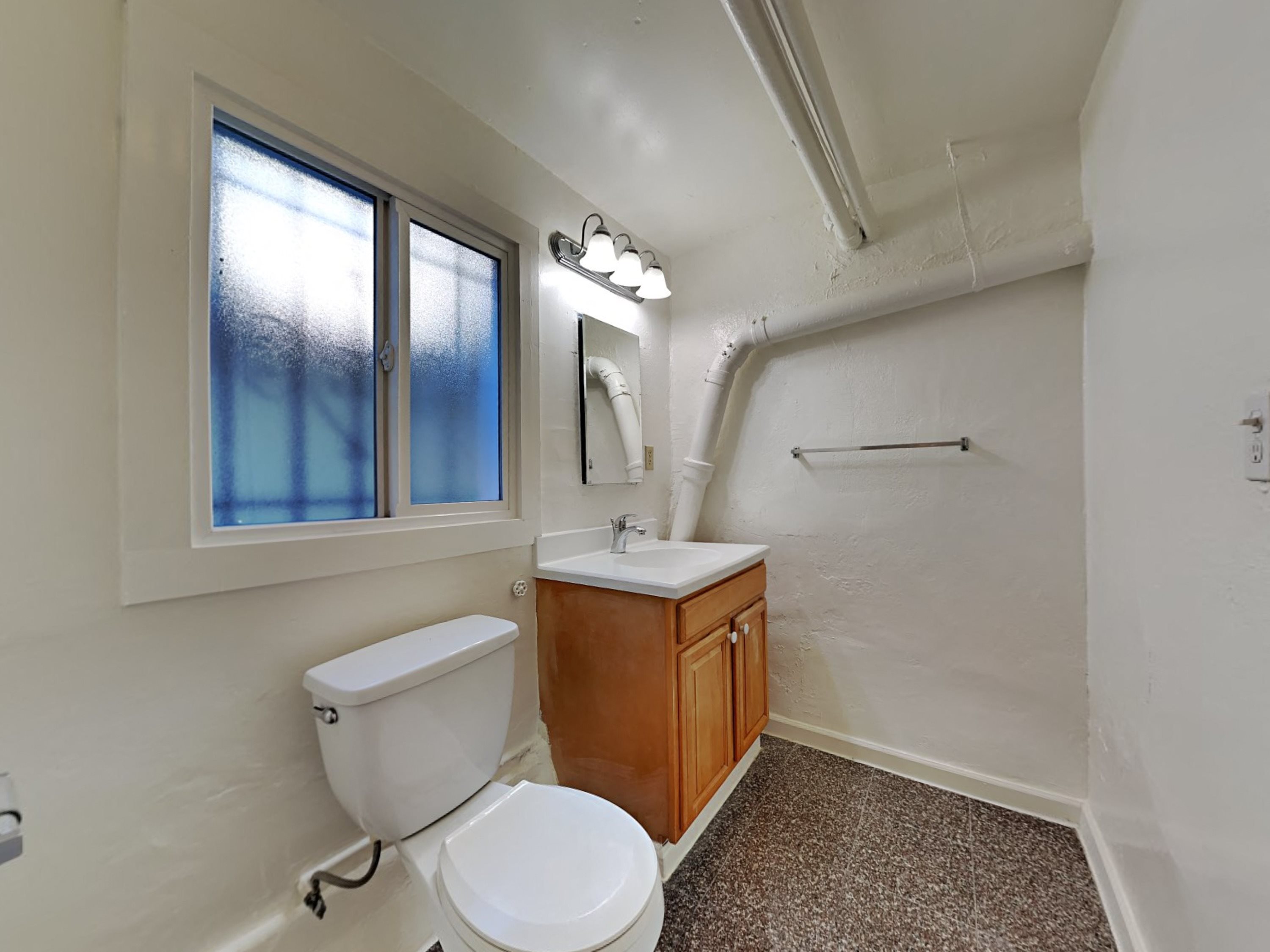 Gallery Photo 14