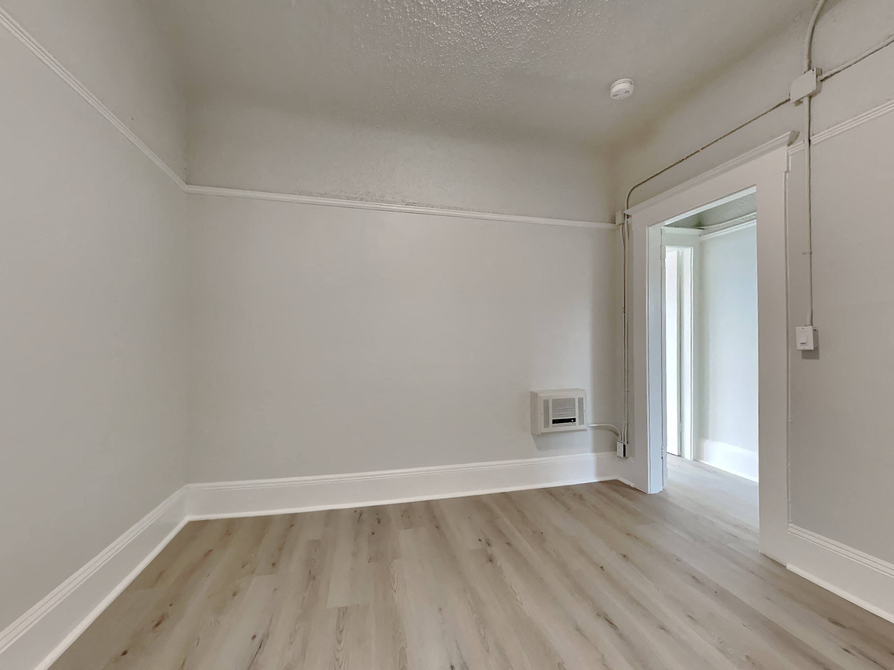 Gallery Photo 13
