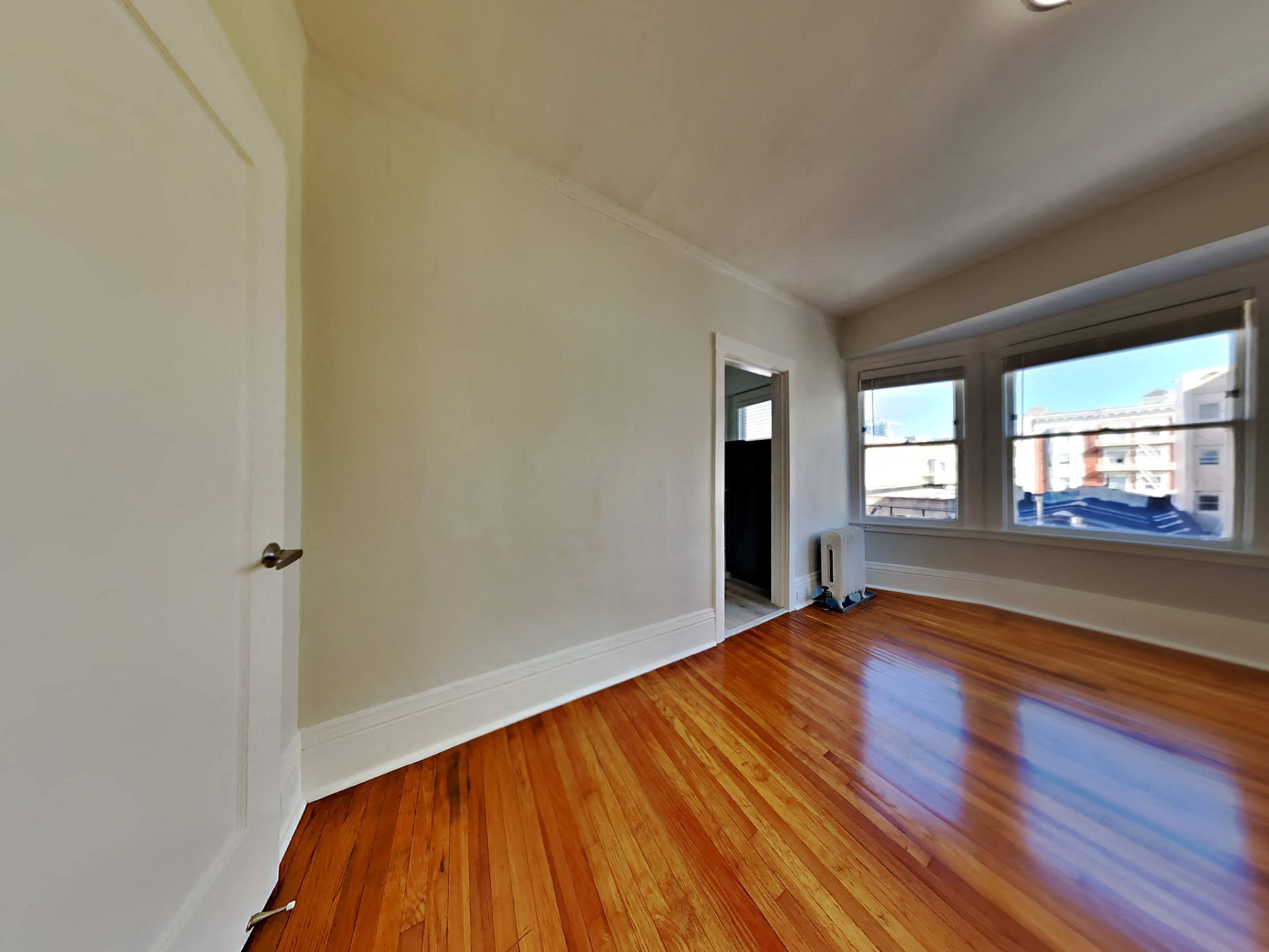 Gallery Photo 4