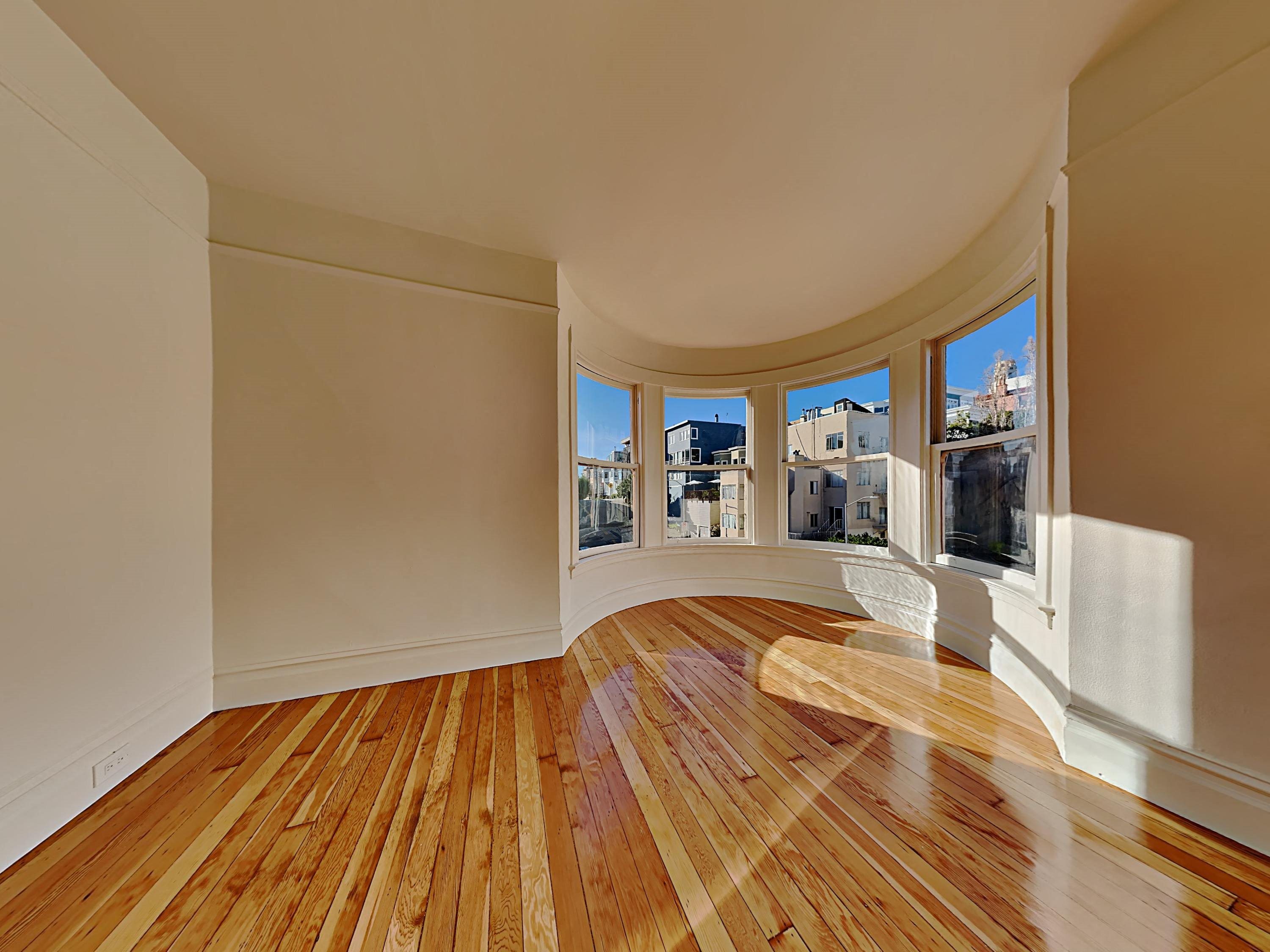 Gallery Photo 0