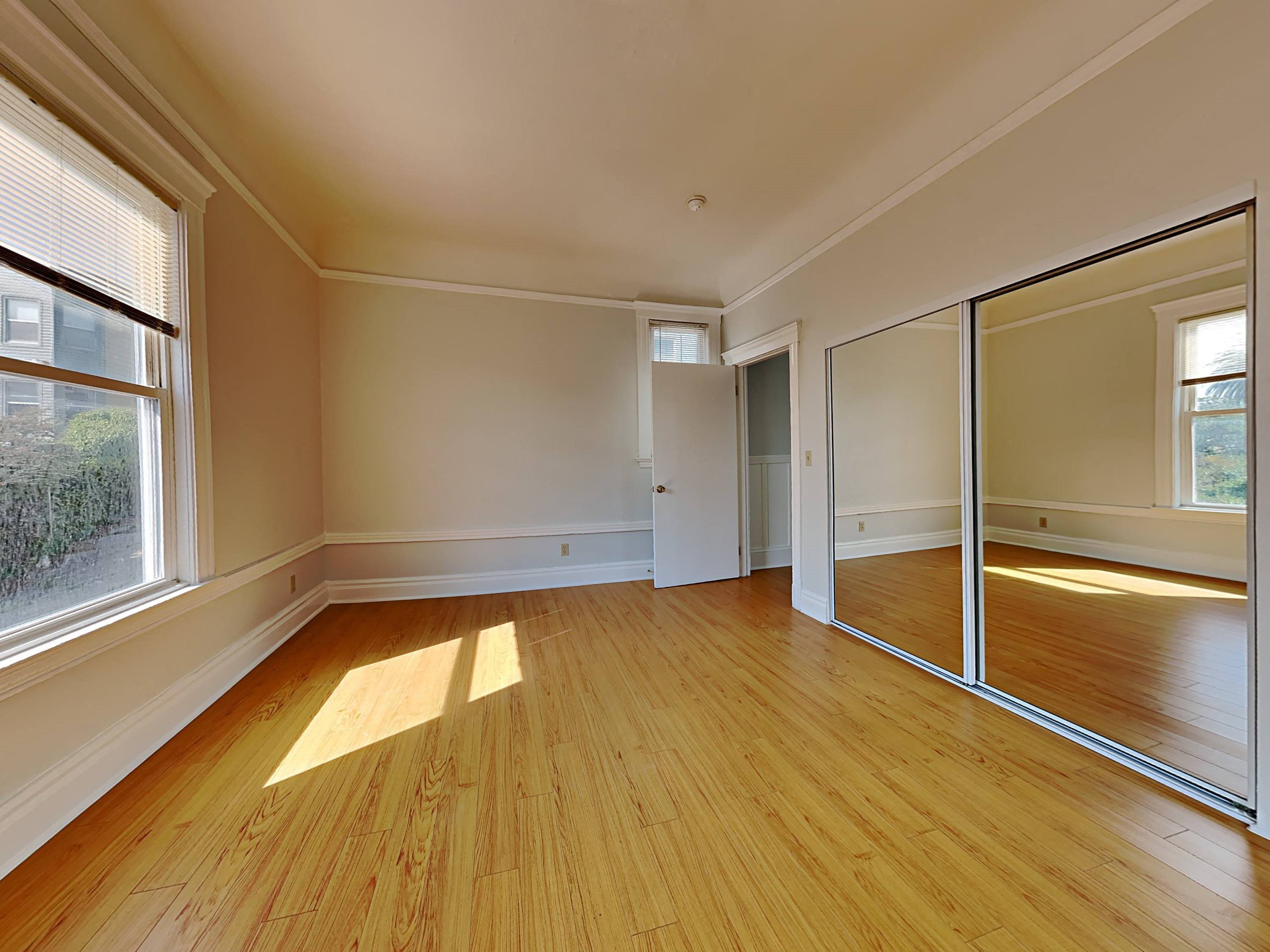 Gallery Photo 4