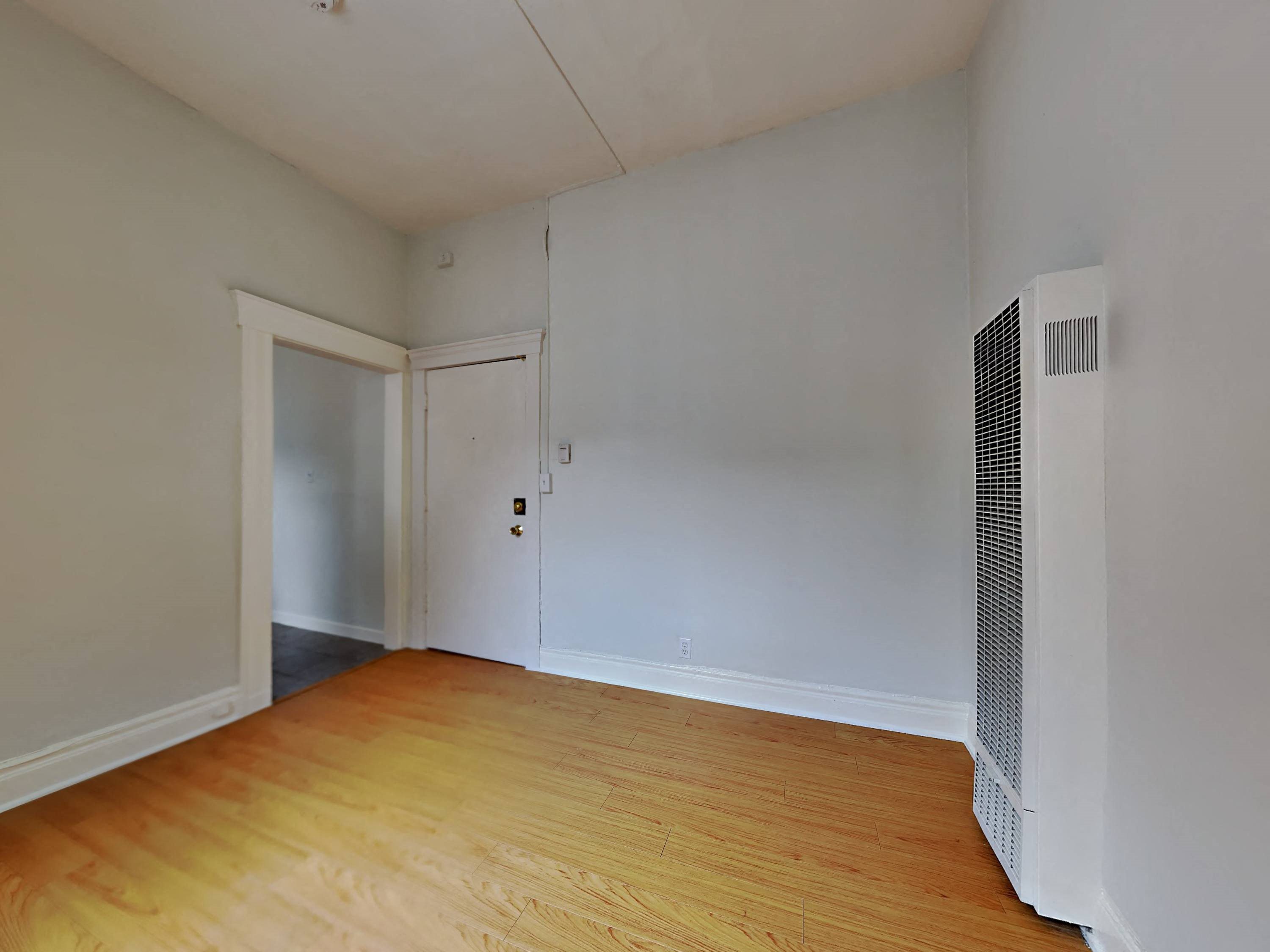 Gallery Photo 7
