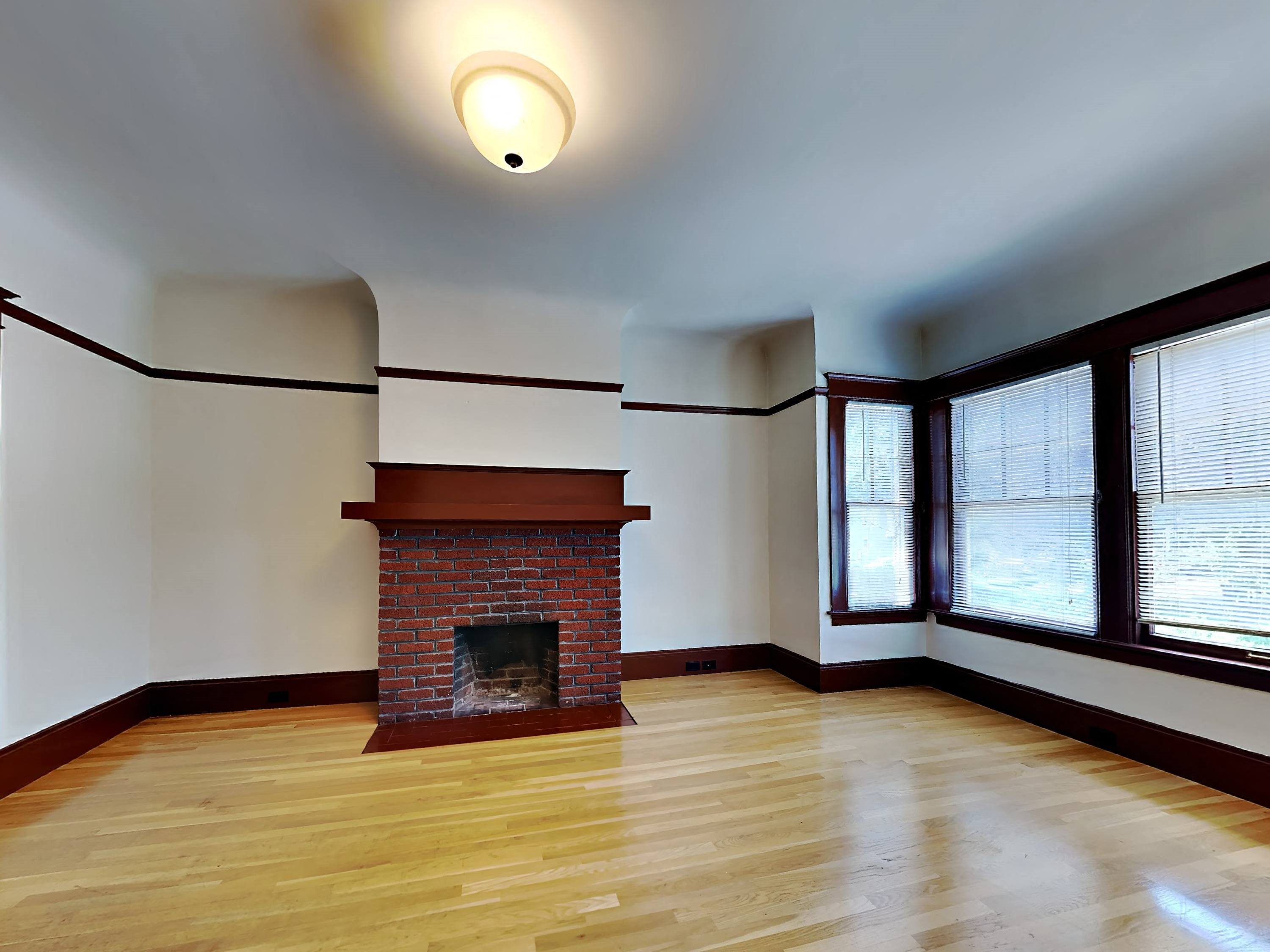 Gallery Photo 1