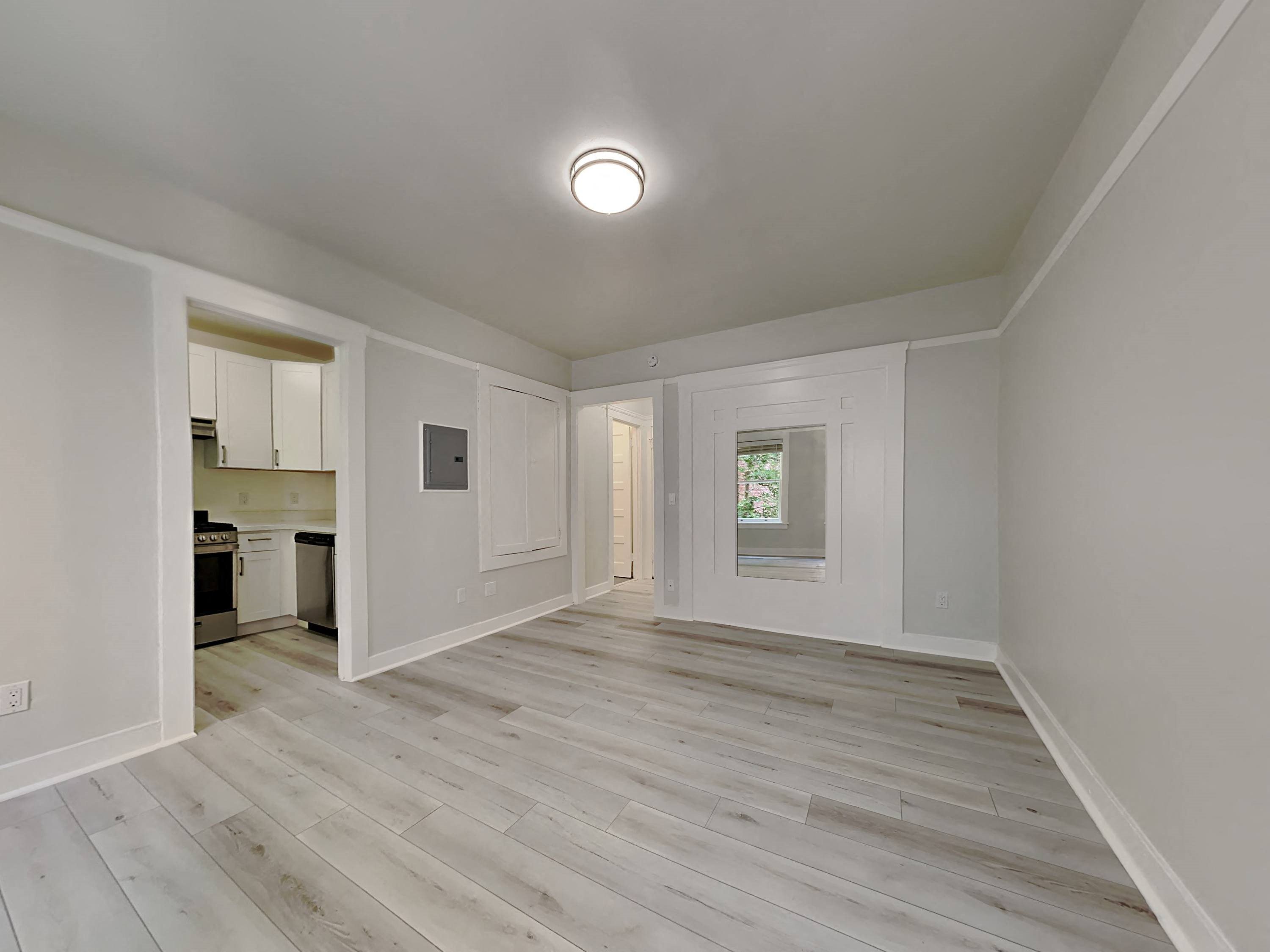 Gallery Photo 12