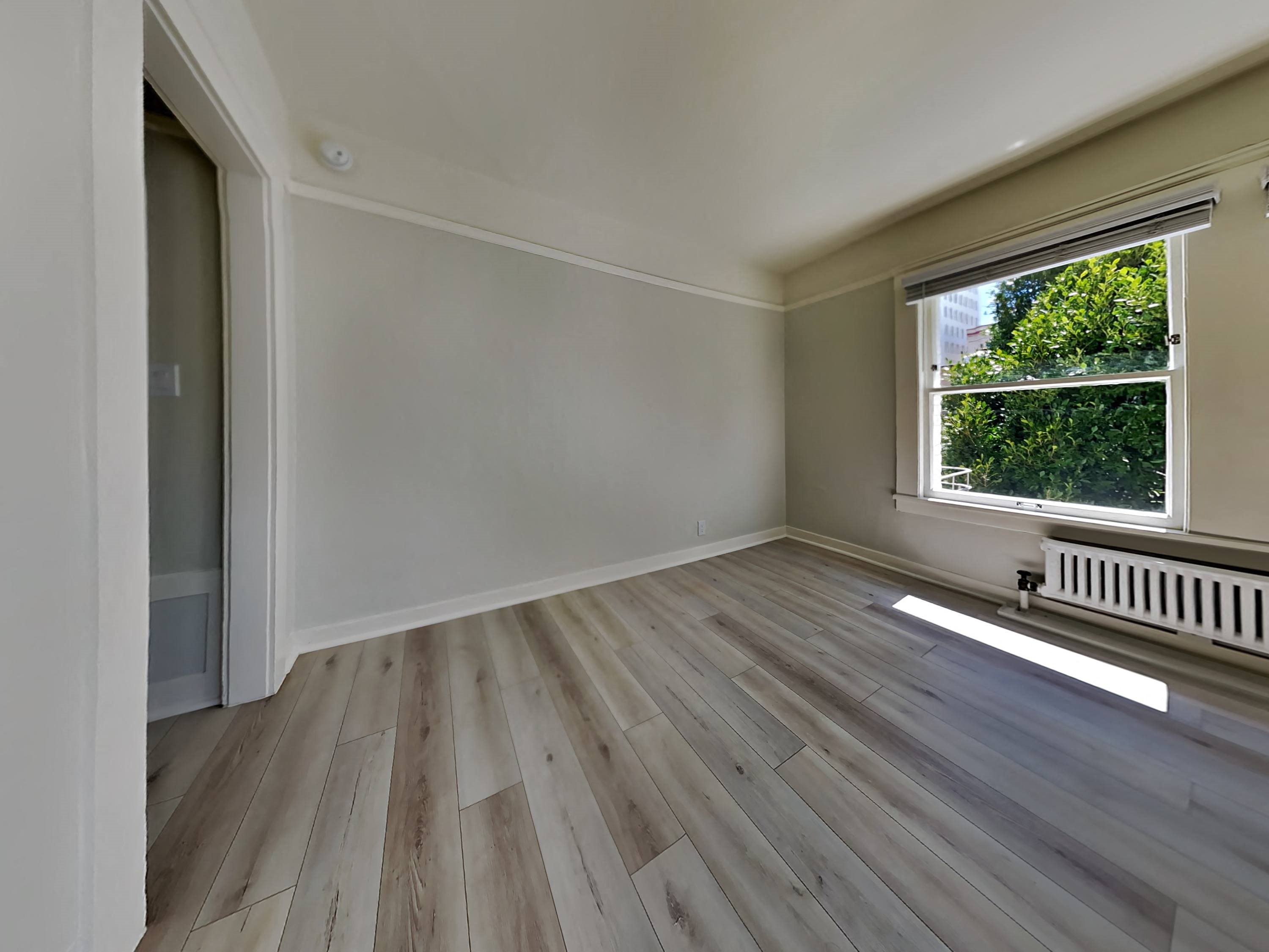 Gallery Photo 6