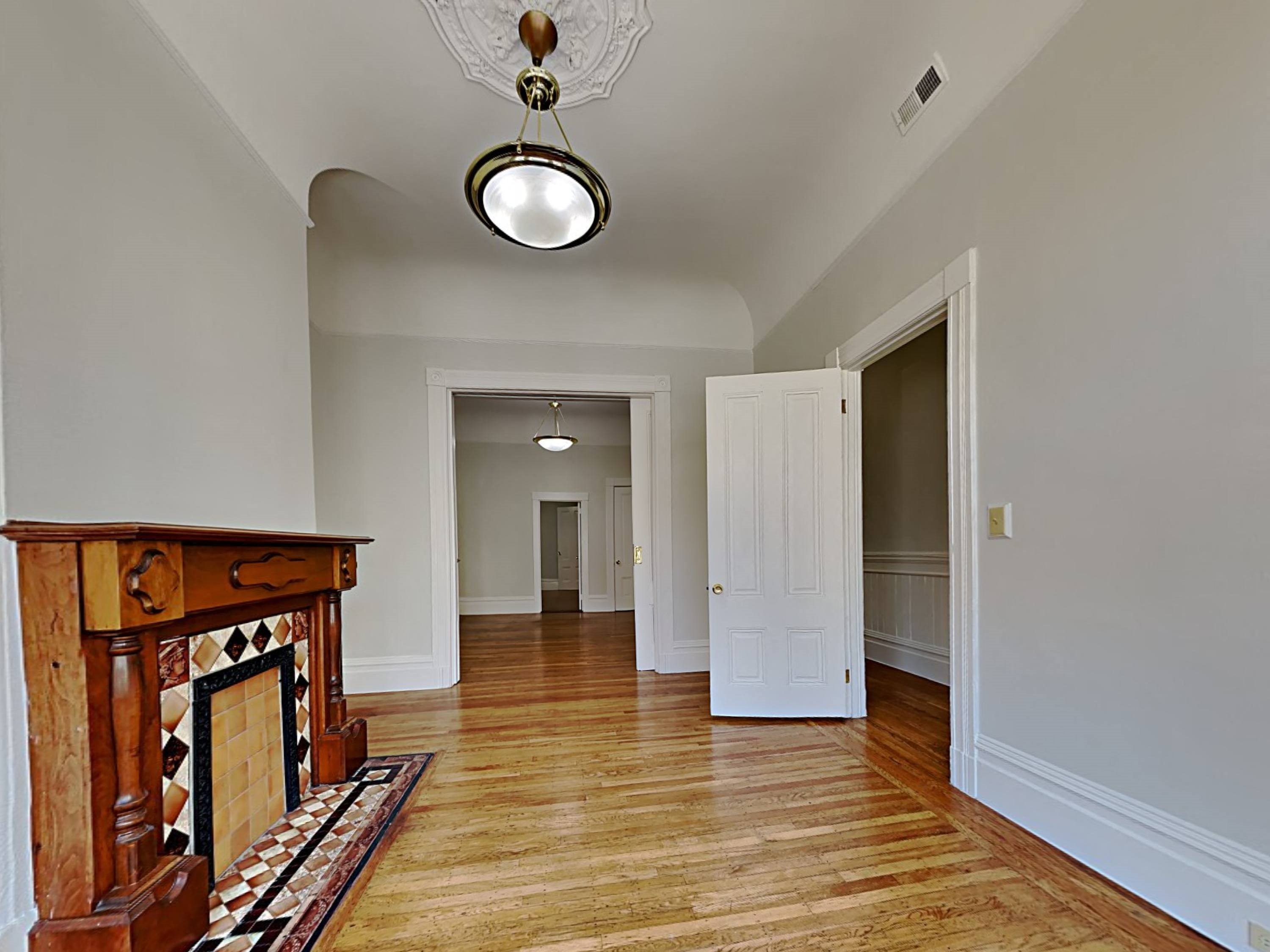Gallery Photo 2