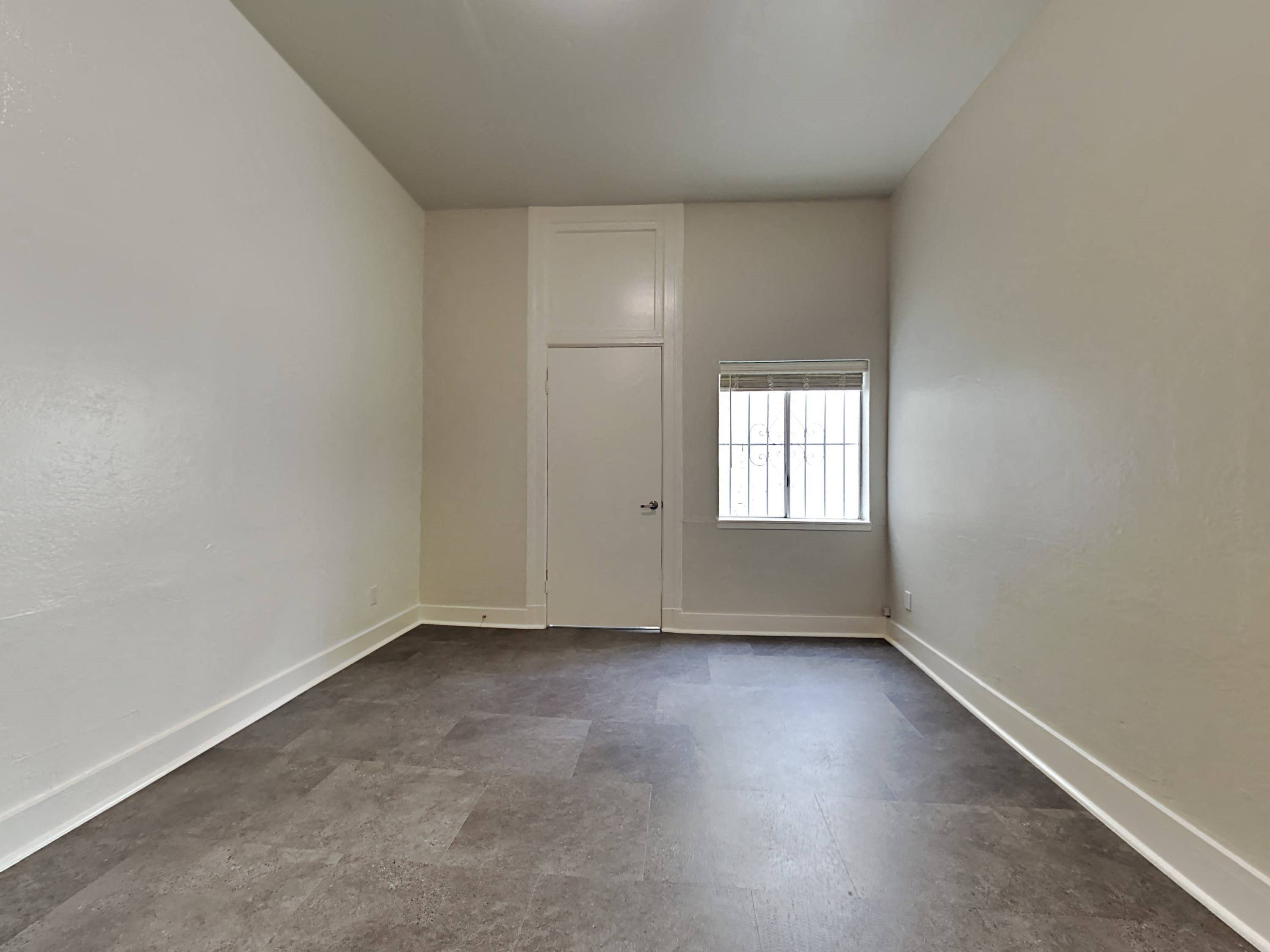 Gallery Photo 4