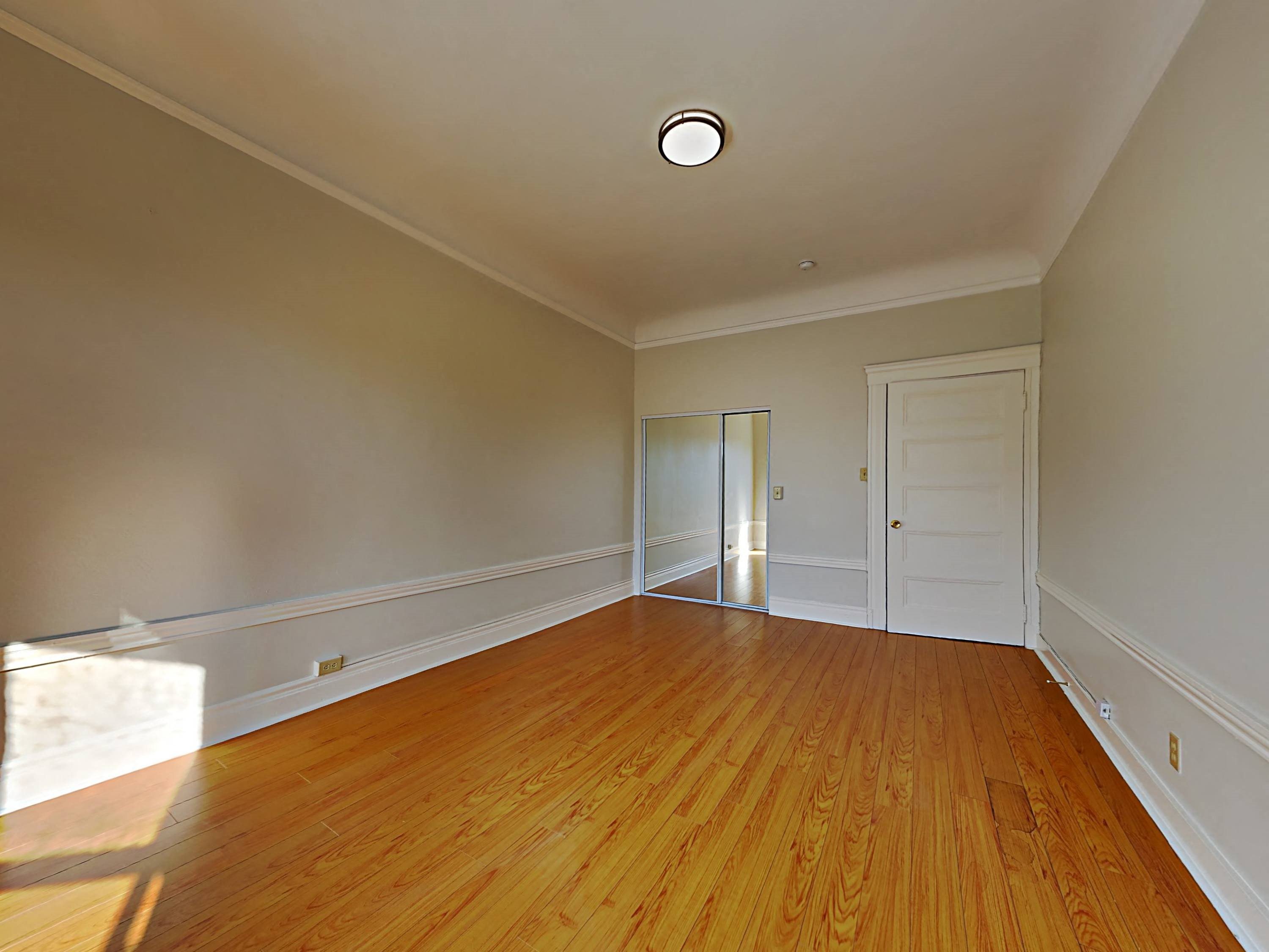 Gallery Photo 3