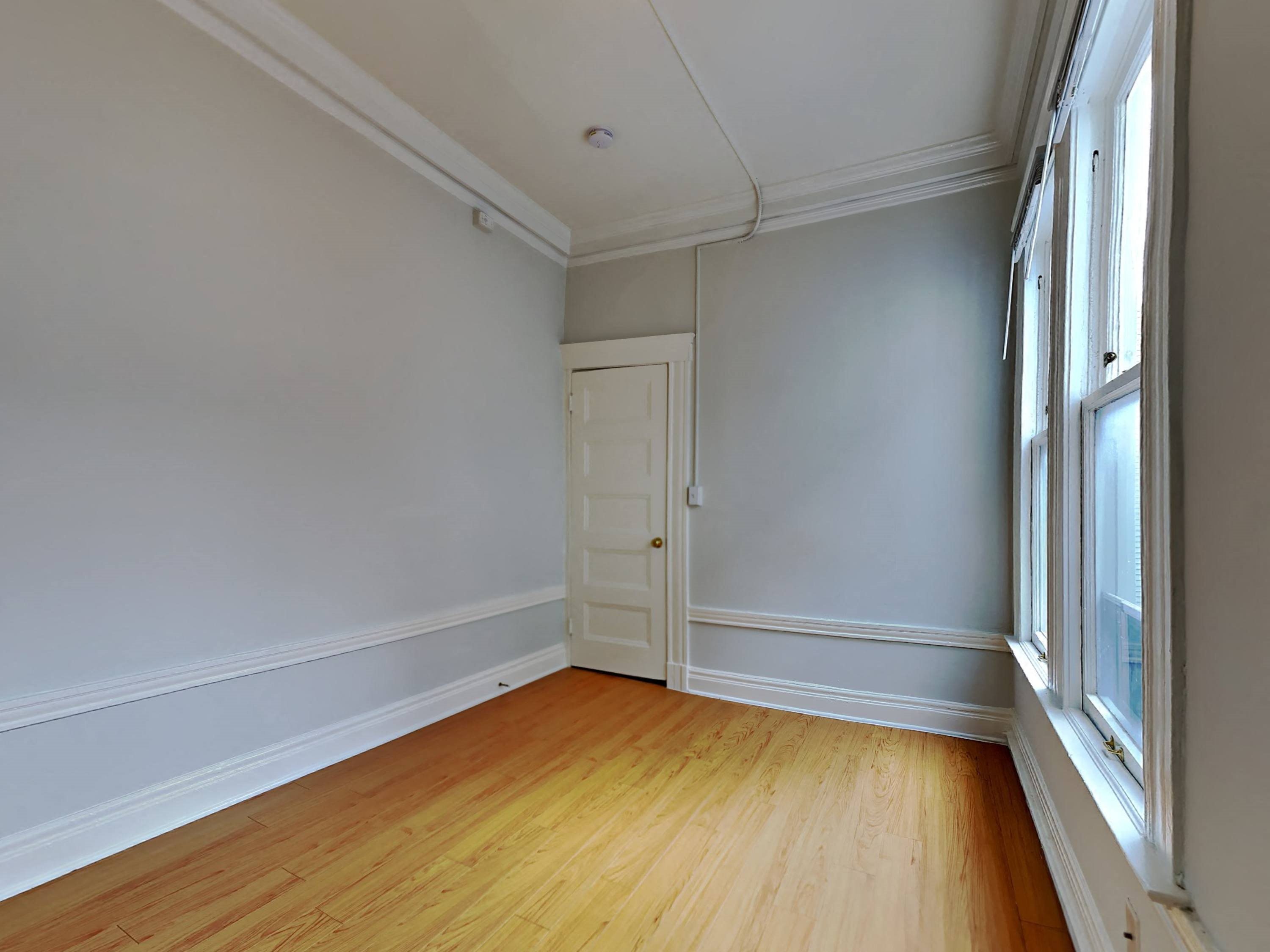 Gallery Photo 6