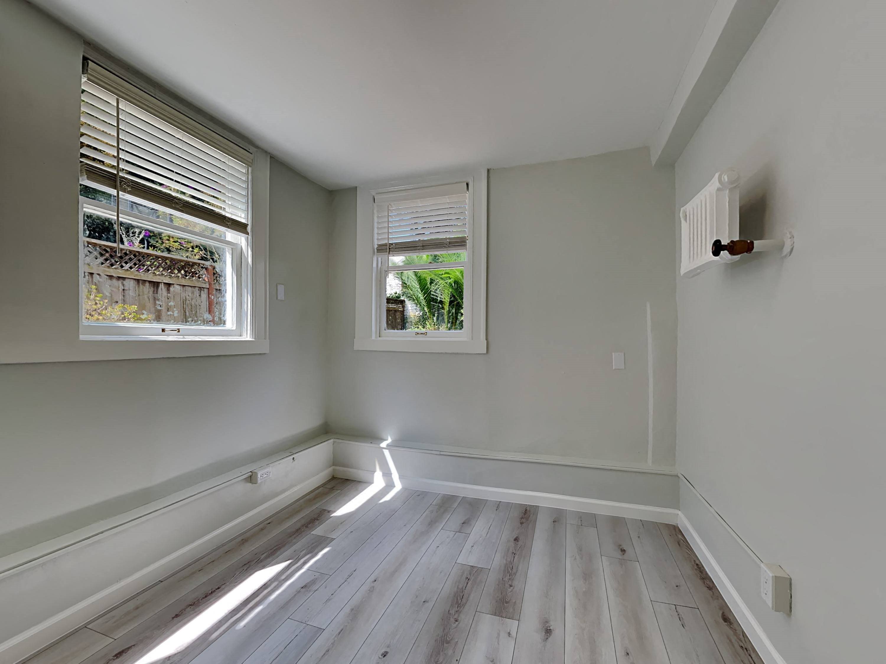 Gallery Photo 15