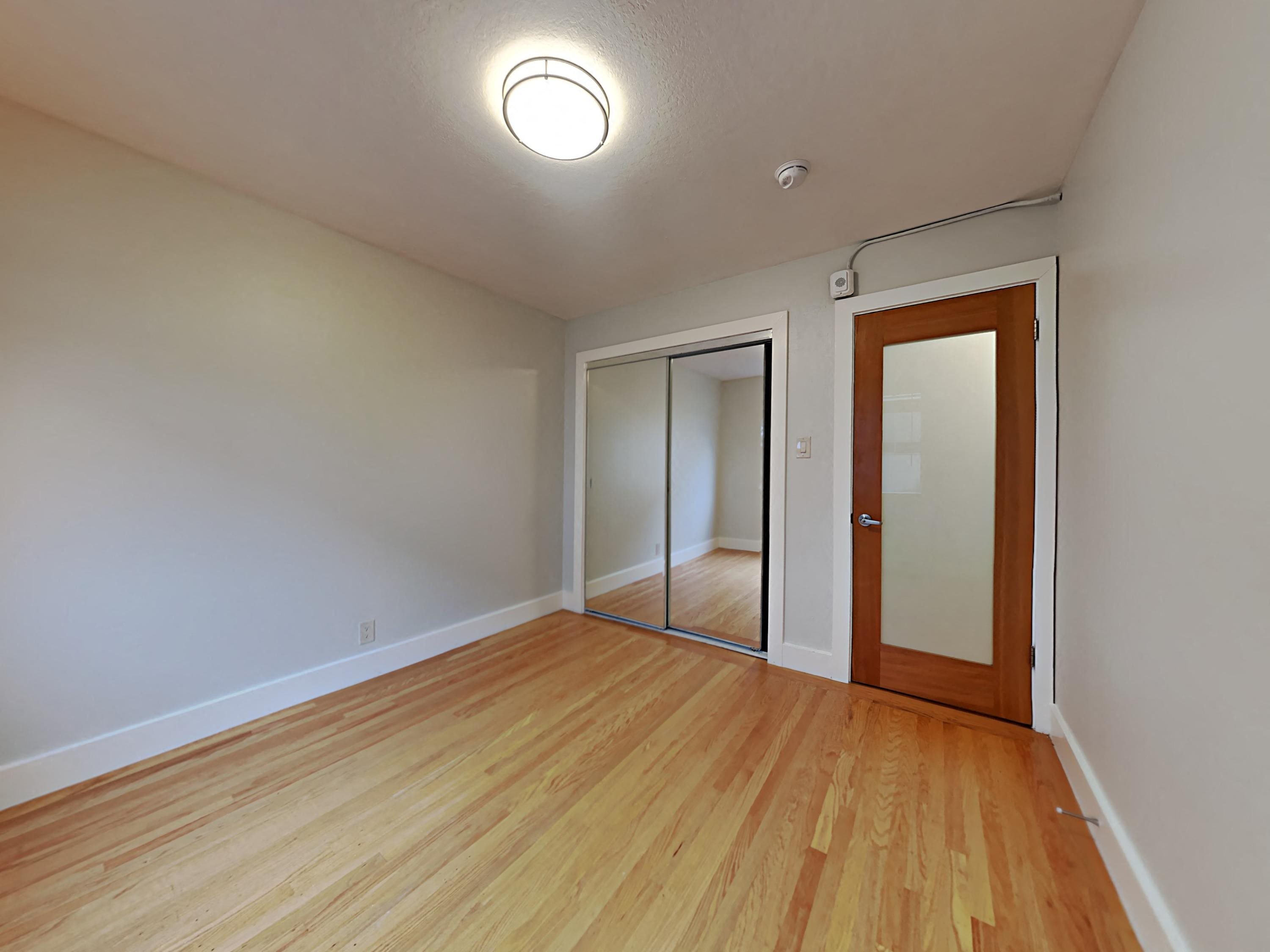 Gallery Photo 10