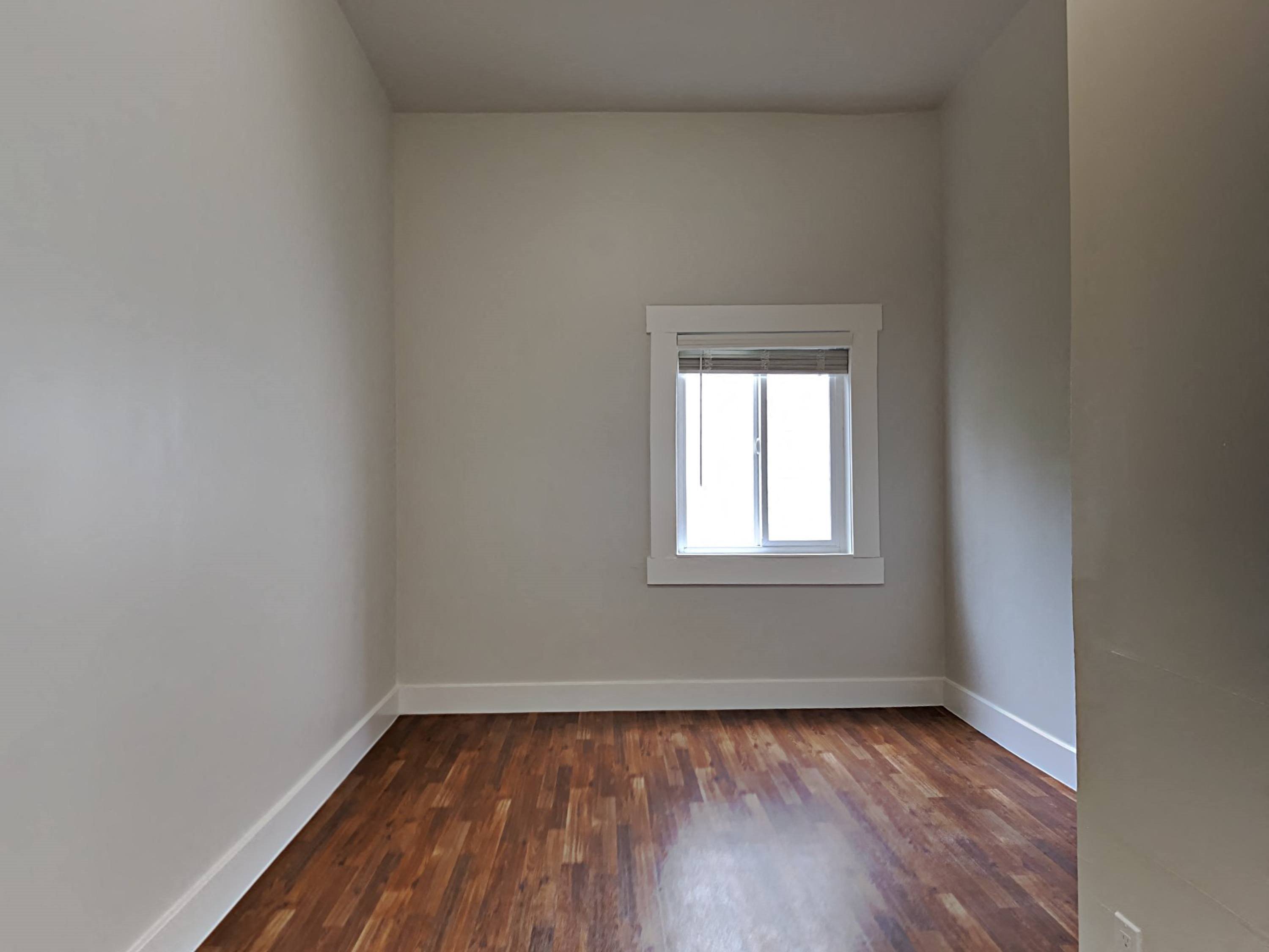 Gallery Photo 6