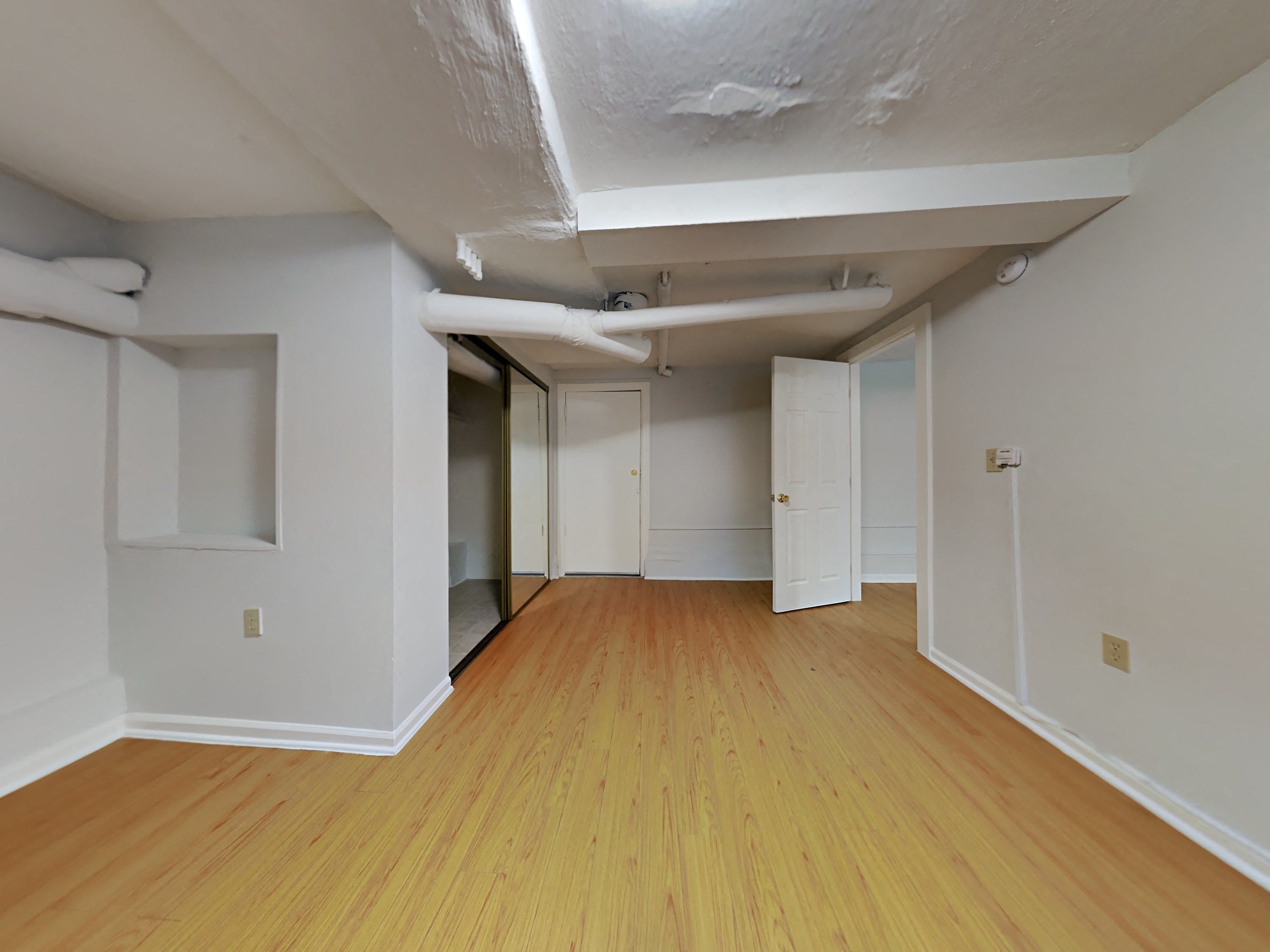 Gallery Photo 9
