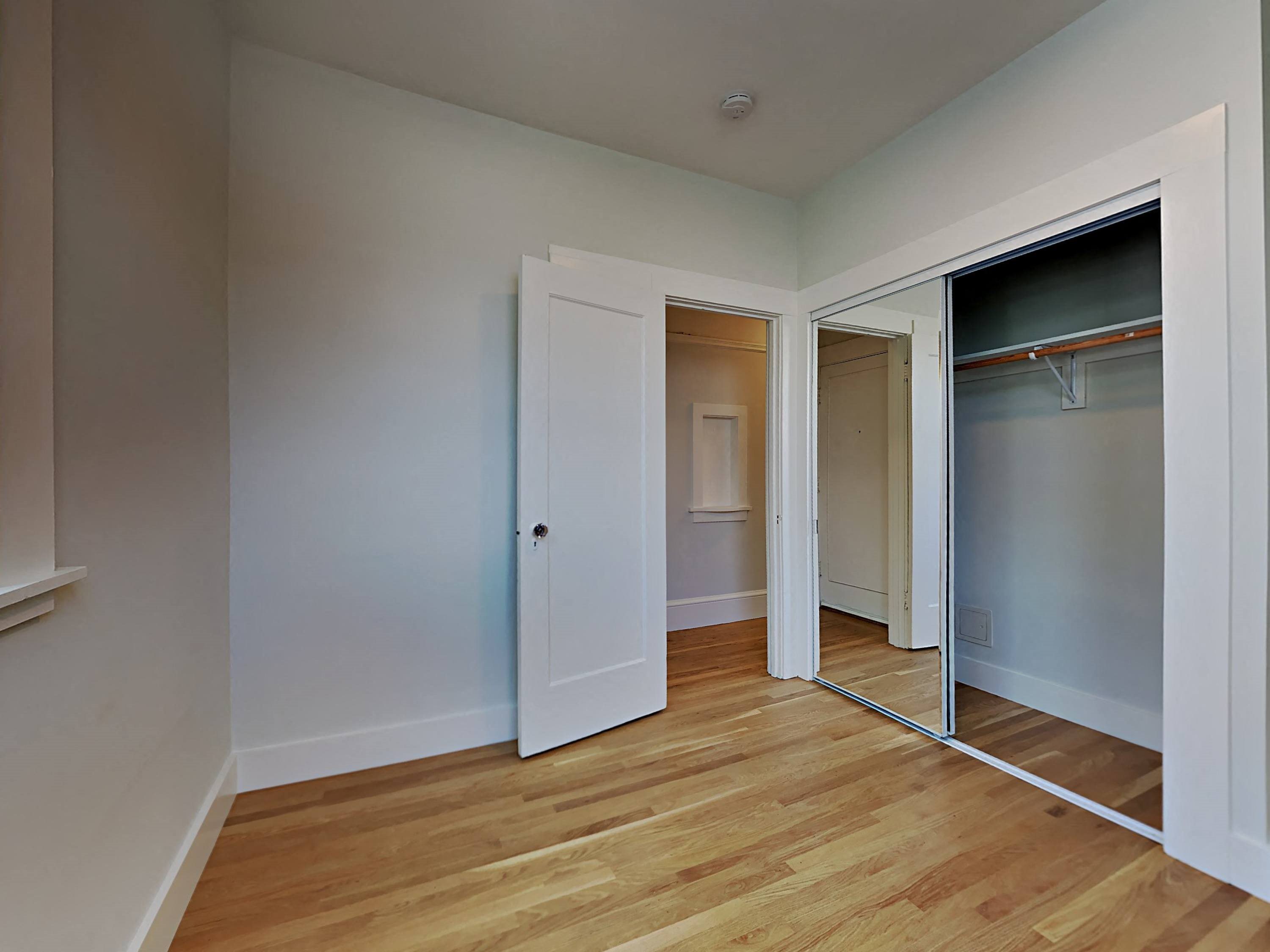 Gallery Photo 7