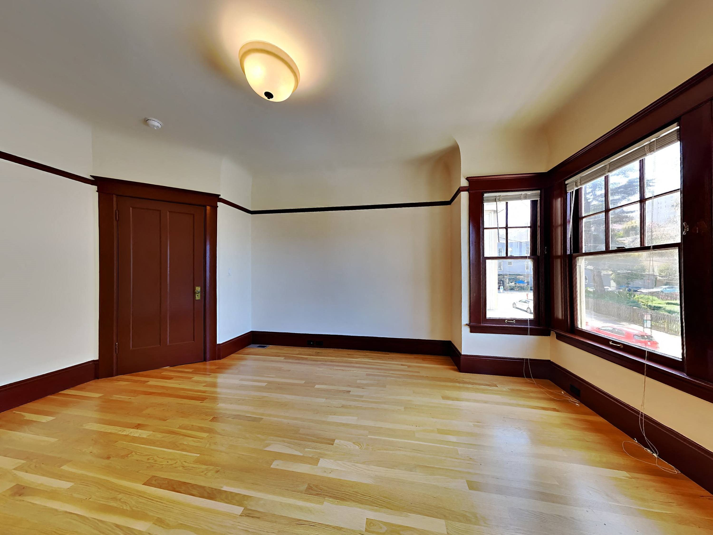 Gallery Photo 7