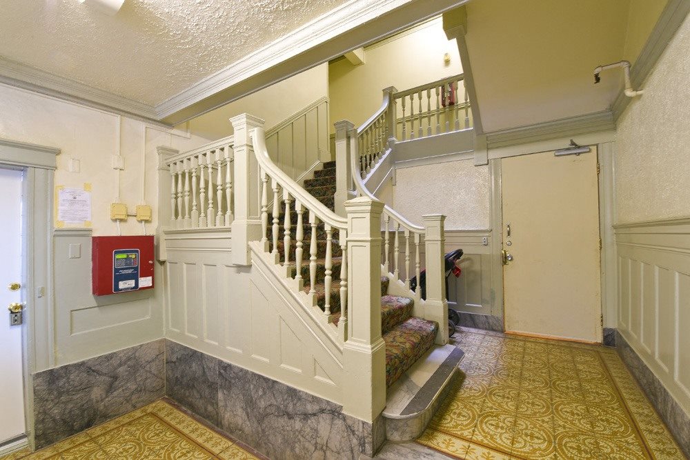 Gallery Photo 2