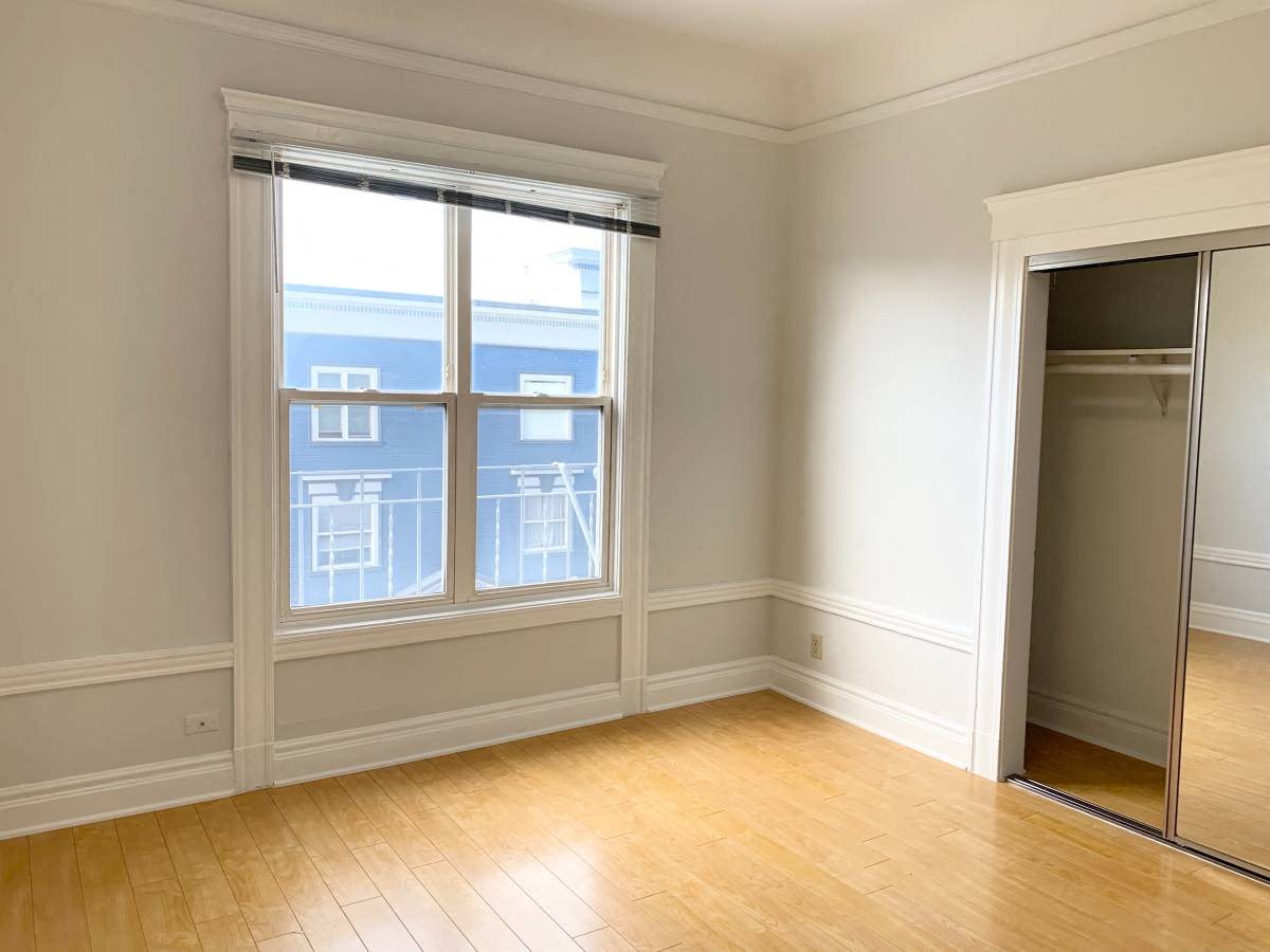 Gallery Photo 19
