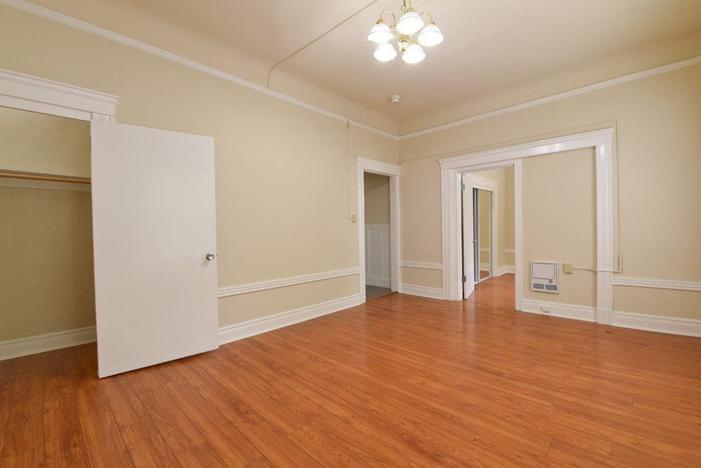 Gallery Photo 7