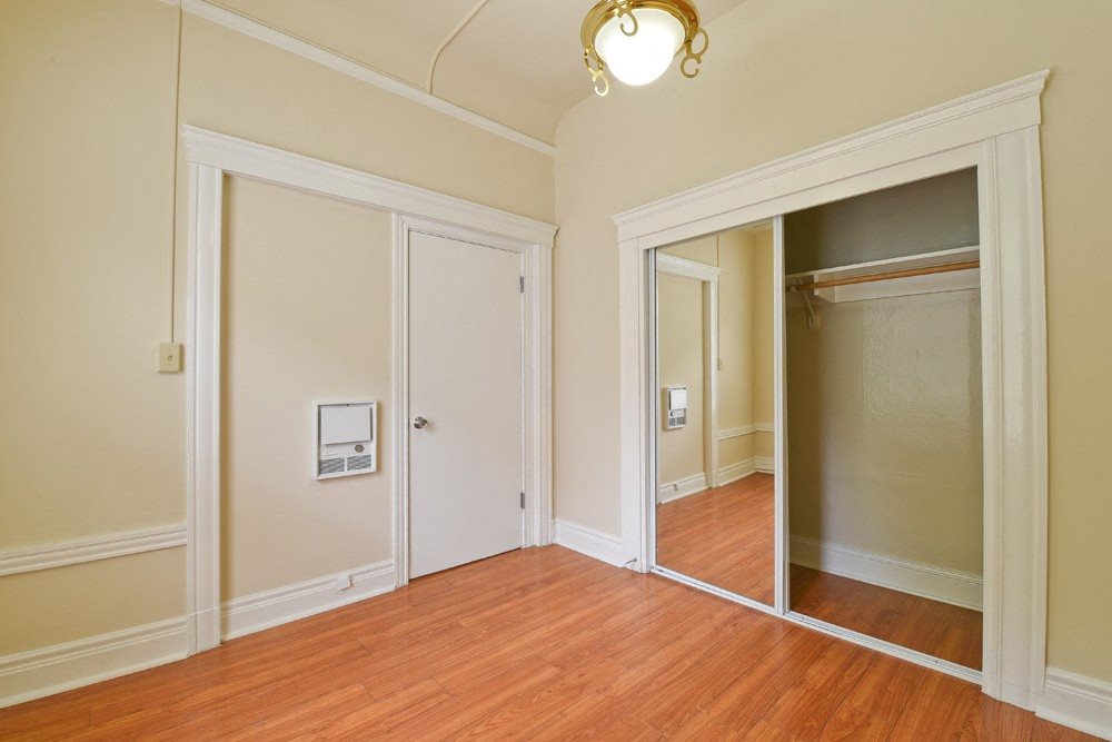 Gallery Photo 6