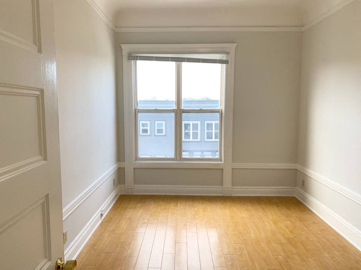 Gallery Photo 14