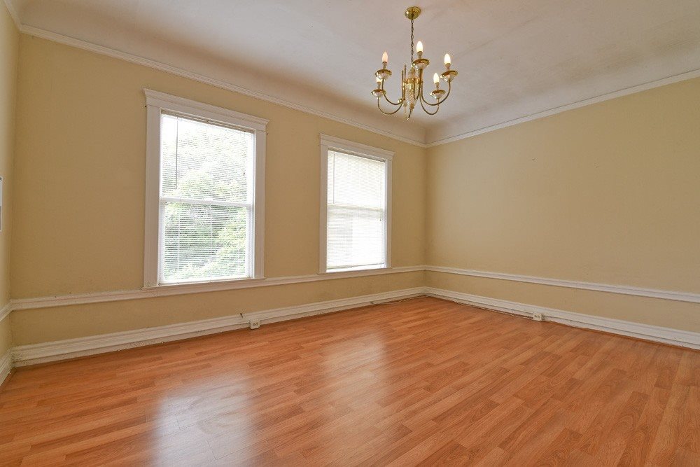 Gallery Photo 10