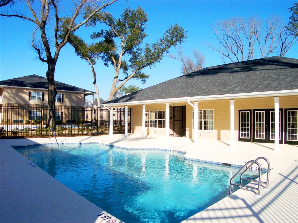 Arbours At Ensley Apartments In Pensacola Fl