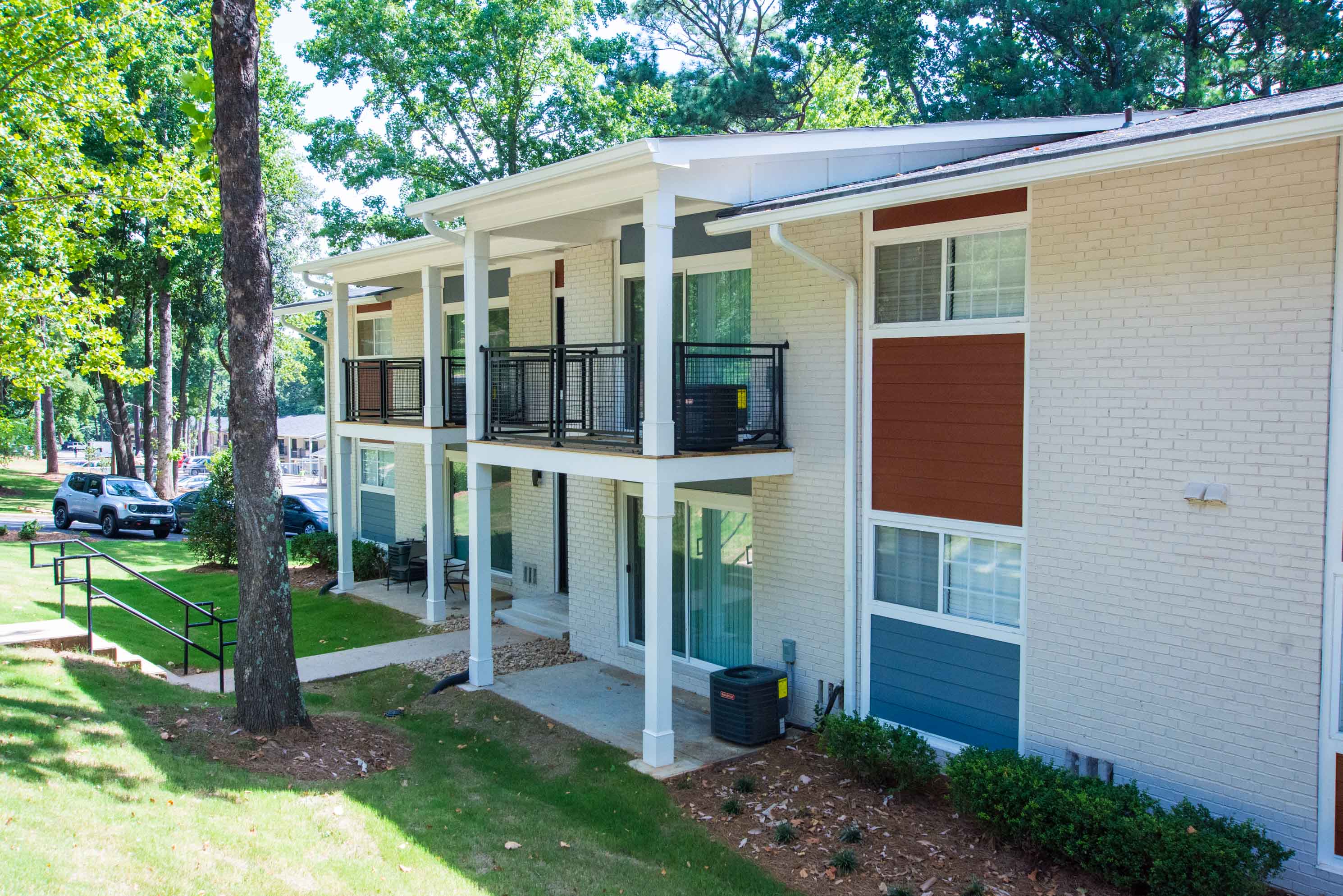 Photos and Video of Icon Avondale Apartments in Decatur, GA