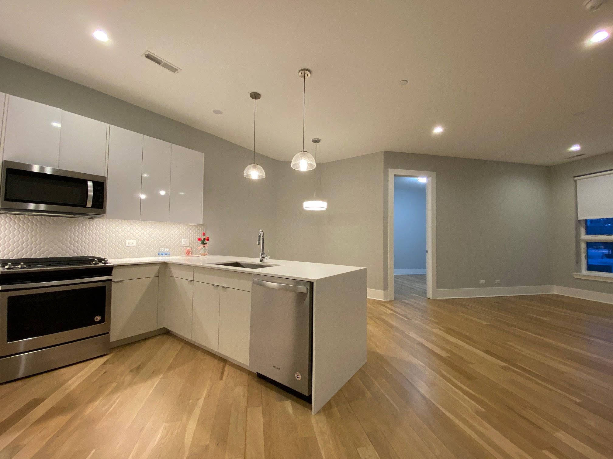 Gallery Photo 16