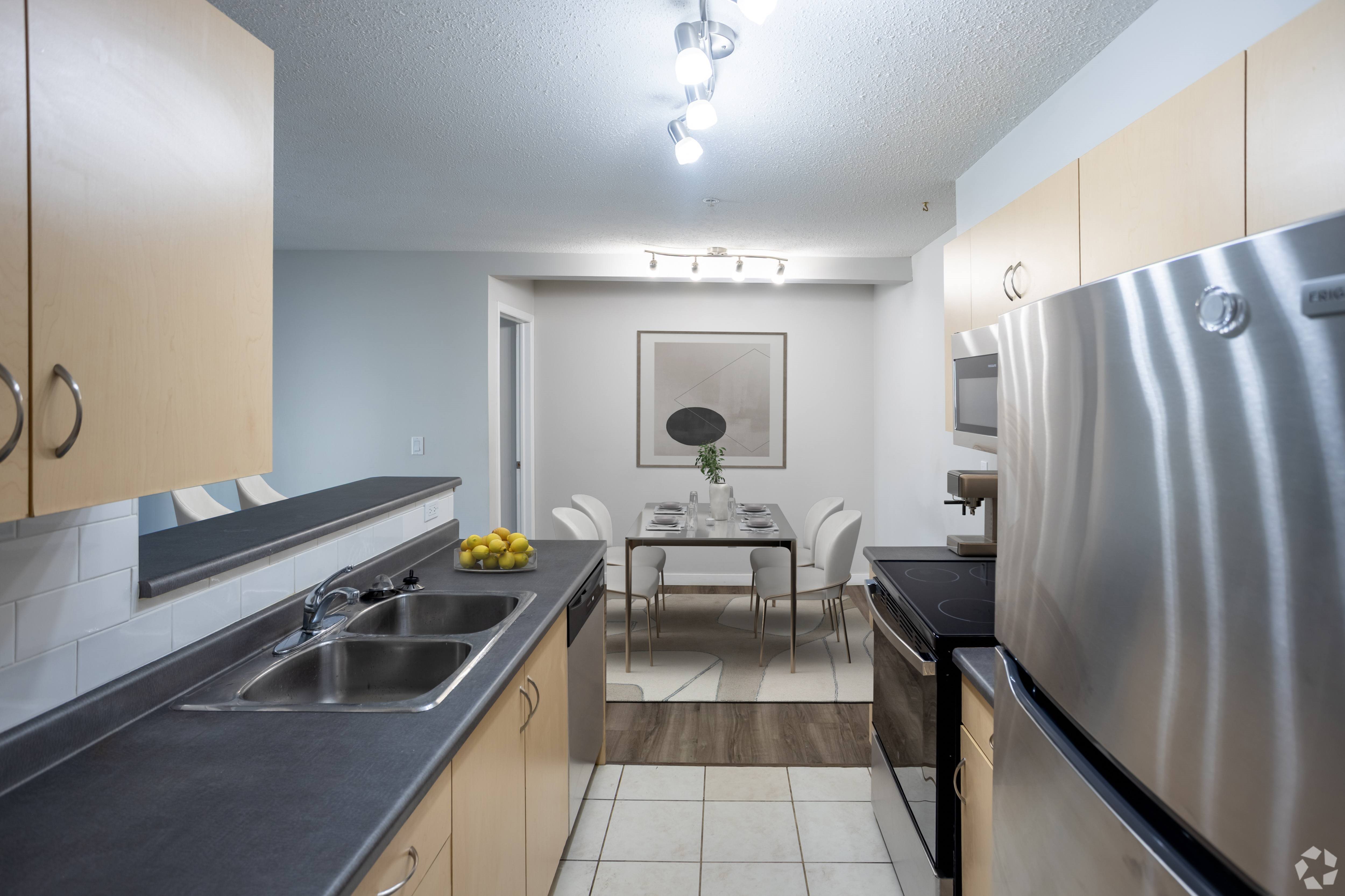 Square 104 - 2 Bedroom 3