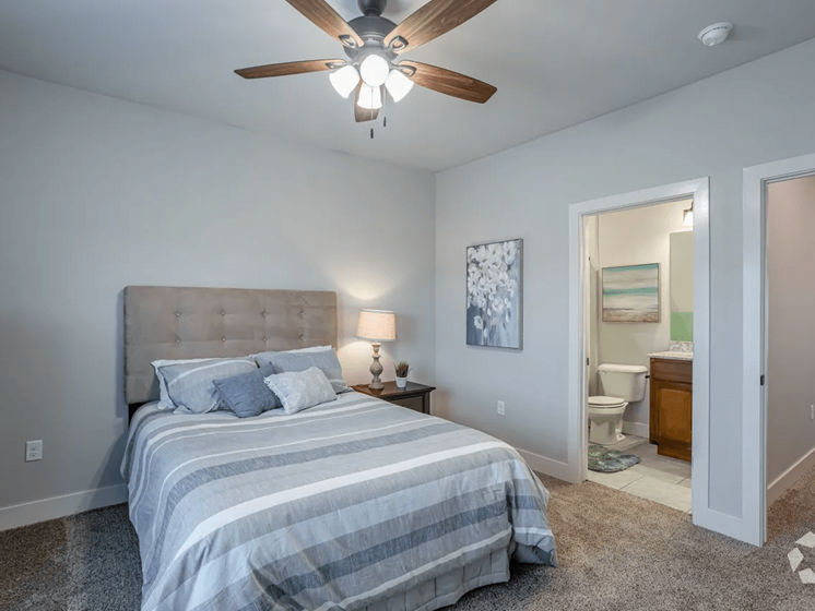 Sycamore Heights Townhomes - Master Bedroom