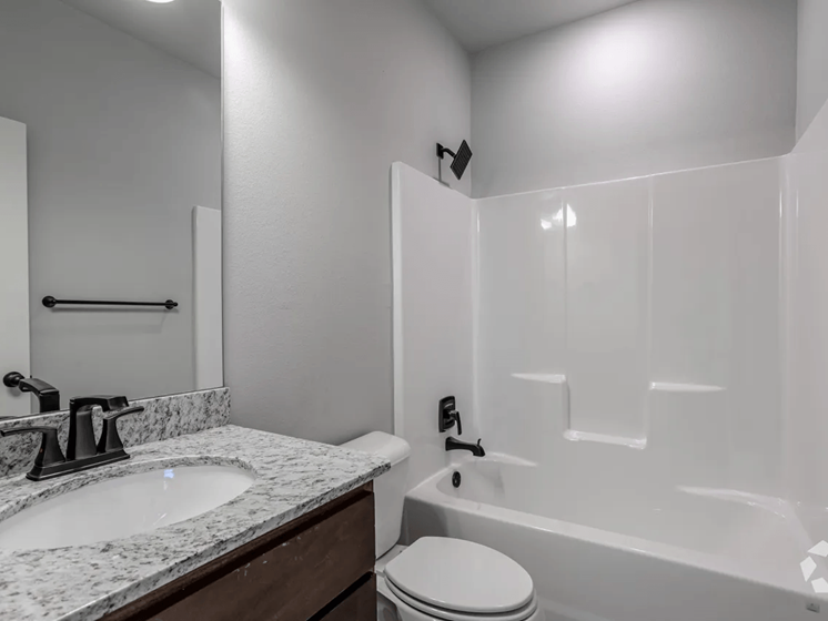 Sycamore Heights Townhomes - Bathroom