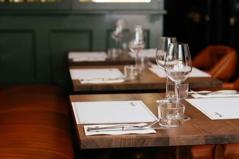 Restaurant table settings