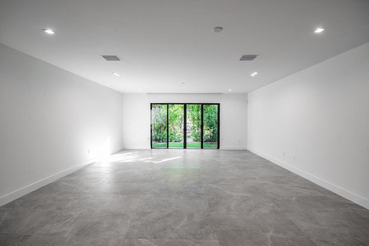 Living Room 3