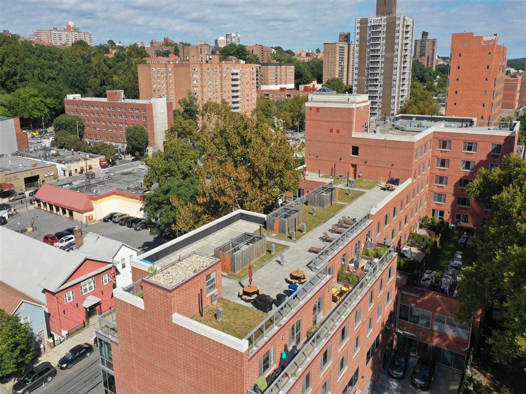 Photos and Video of Sycamore Court Apartments in Bronx, NY