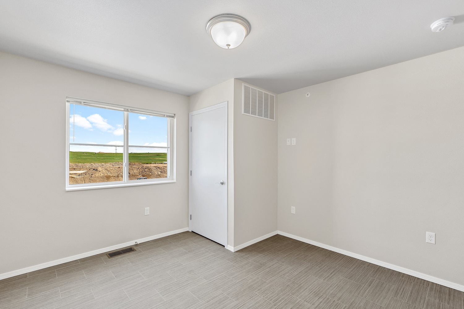 Photos and Video of Heartland Heights Apartments in Rapid City, SD