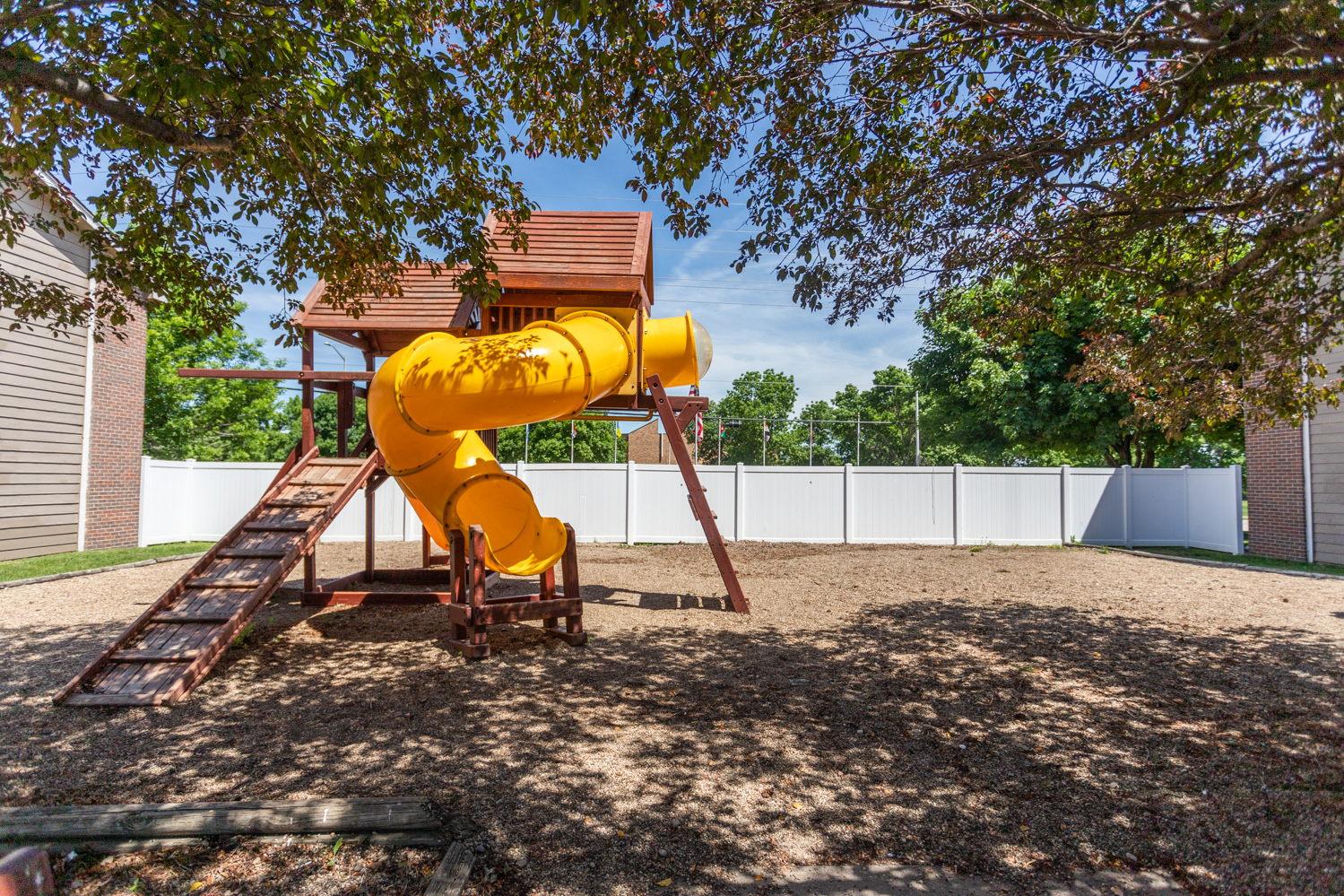 Country Meadows Apartments and Townhomes Apartments in Sioux Falls, SD