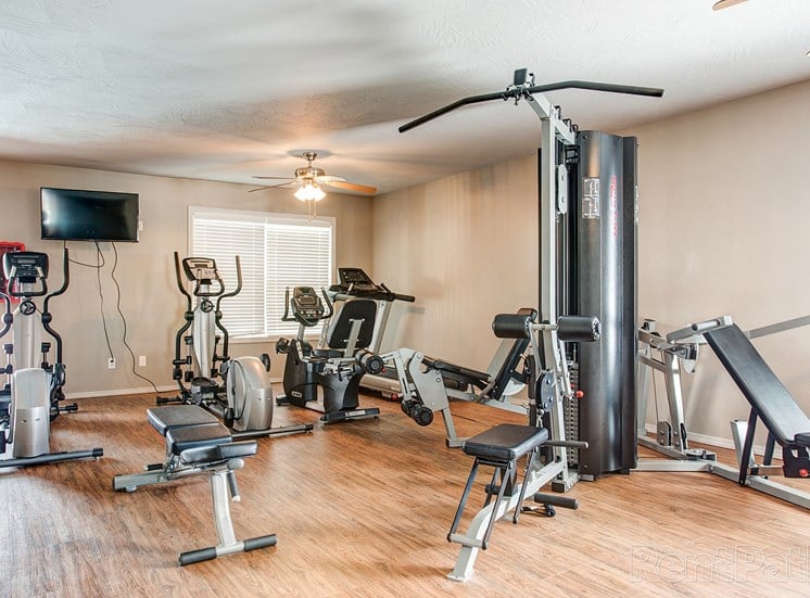 fitness center at Quail Creek Apartments