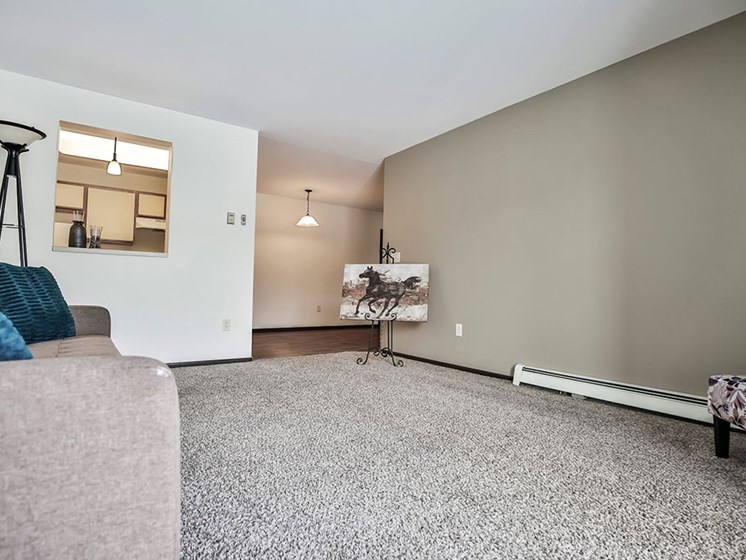 Autumn Ridge Apartments | Living Room