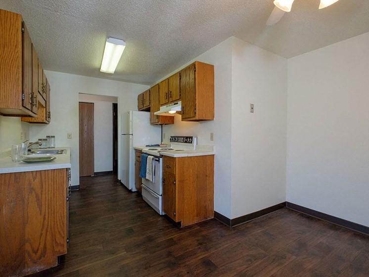Countryside Apartments | Kitchen