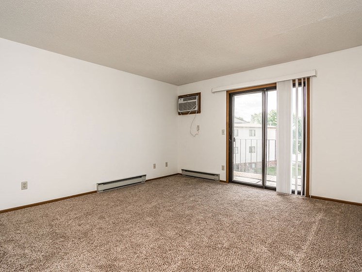Harrison Apartments | Living Room