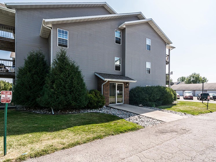 Primrose Court Apartments | Grand Forks, ND