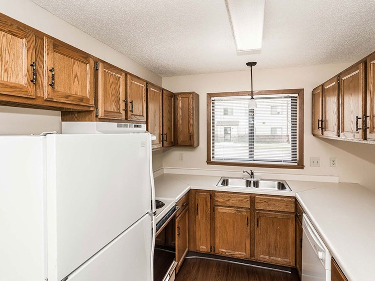 Richfield Apartments | Kitchen