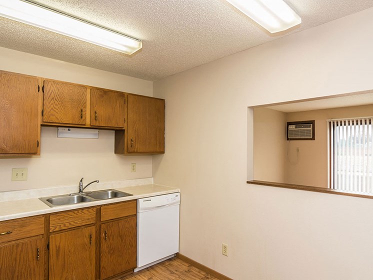 Ridgemont Apartments | Kitchen