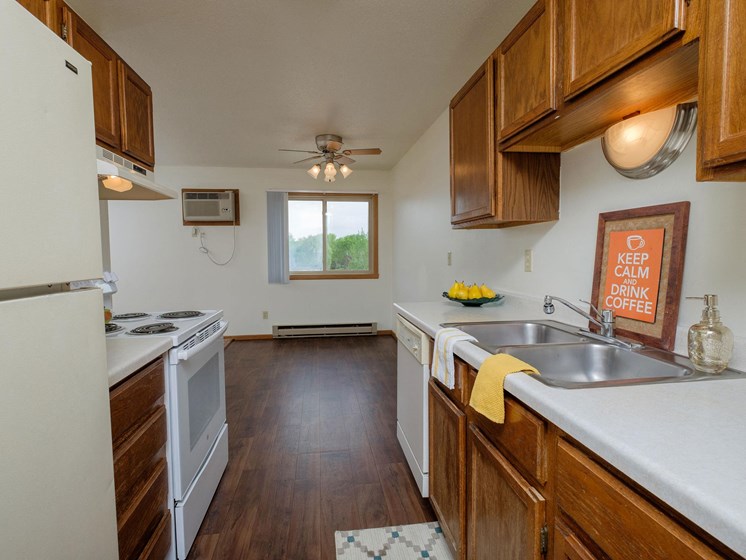 Sargent Apartments | Kitchen