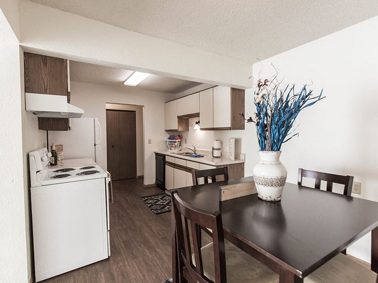Sunview Apartments | Kitchen